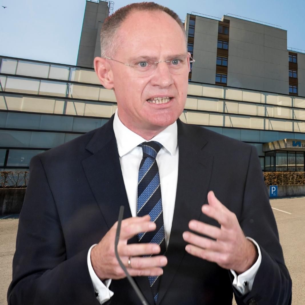 Laut Innenminister Gerhard Karner (ÖVP) wurden mehrfach rote Linien überschritten, Gesundheitspersonal bedroht und Menschenleben gefährdet.
