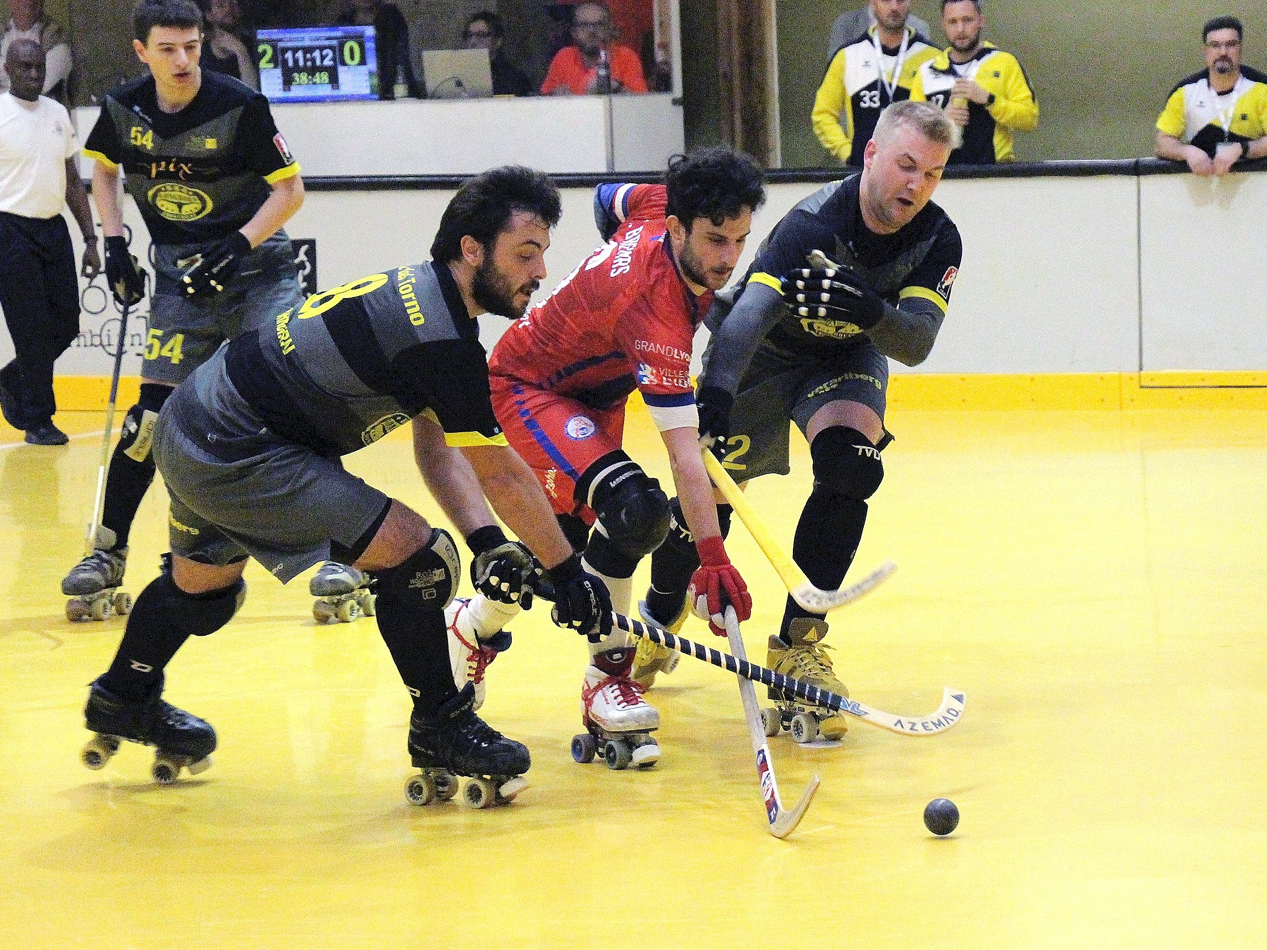 Der RHC Dornbirn freut sich, dass die Meisterschaft nun doch fortgesetzt wird. Der RHC Dornbirn freut sich, dass die Meisterschaft nun doch fortgesetzt wird.