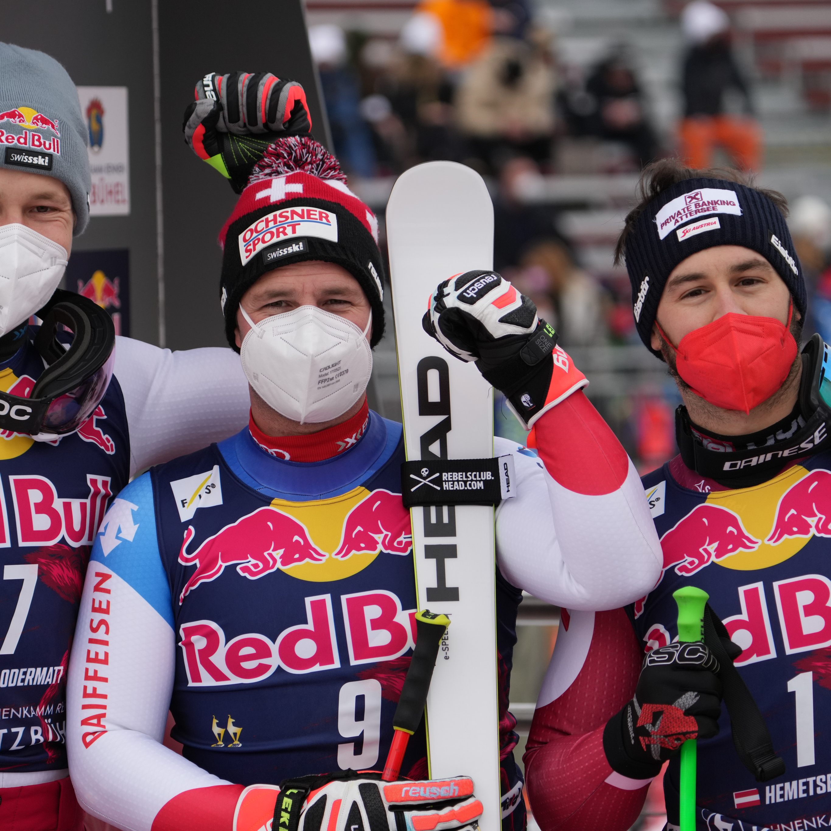 Das Sieger-Trio auf der Streif: Odermatt, Feuz und Hemetsberger.