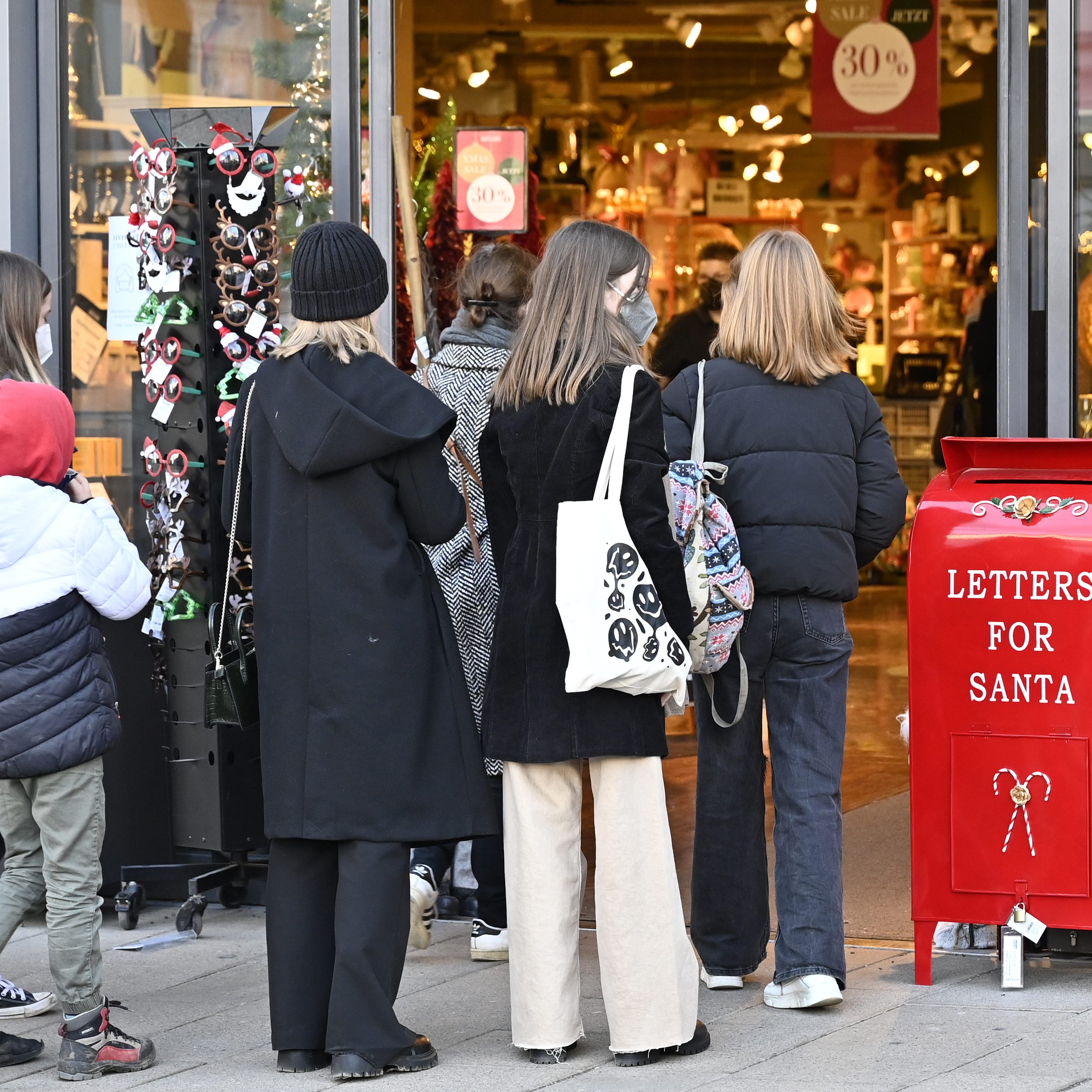 Die 2G-Regel sollte wenn möglich beim Eingang kontrolliert werden.