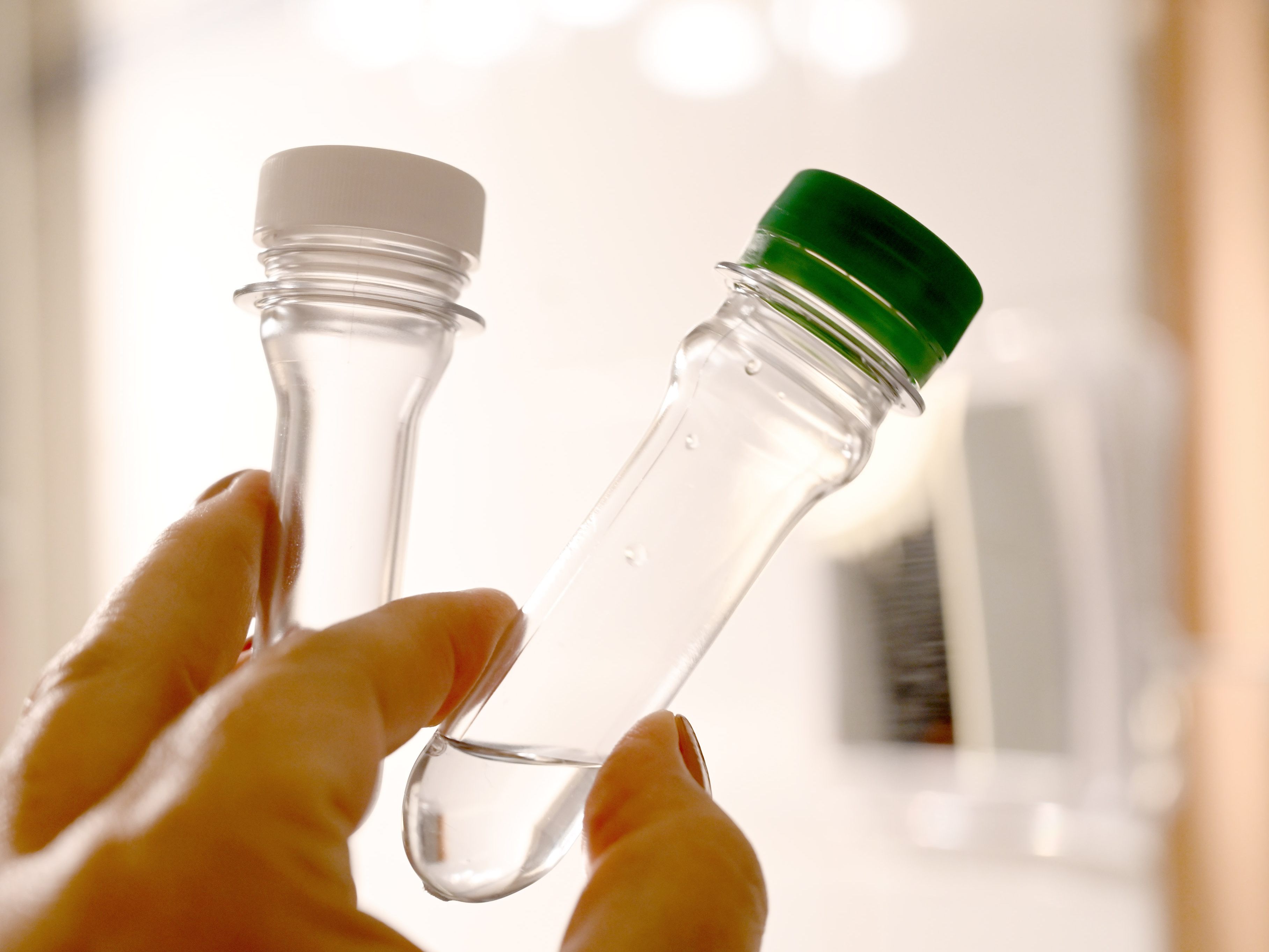 Statt der PCR-Tests sollen tägliche Antigen-Tests Sicherheit bieten. Statt der PCR-Tests sollen tägliche Antigen-Tests Sicherheit bieten.