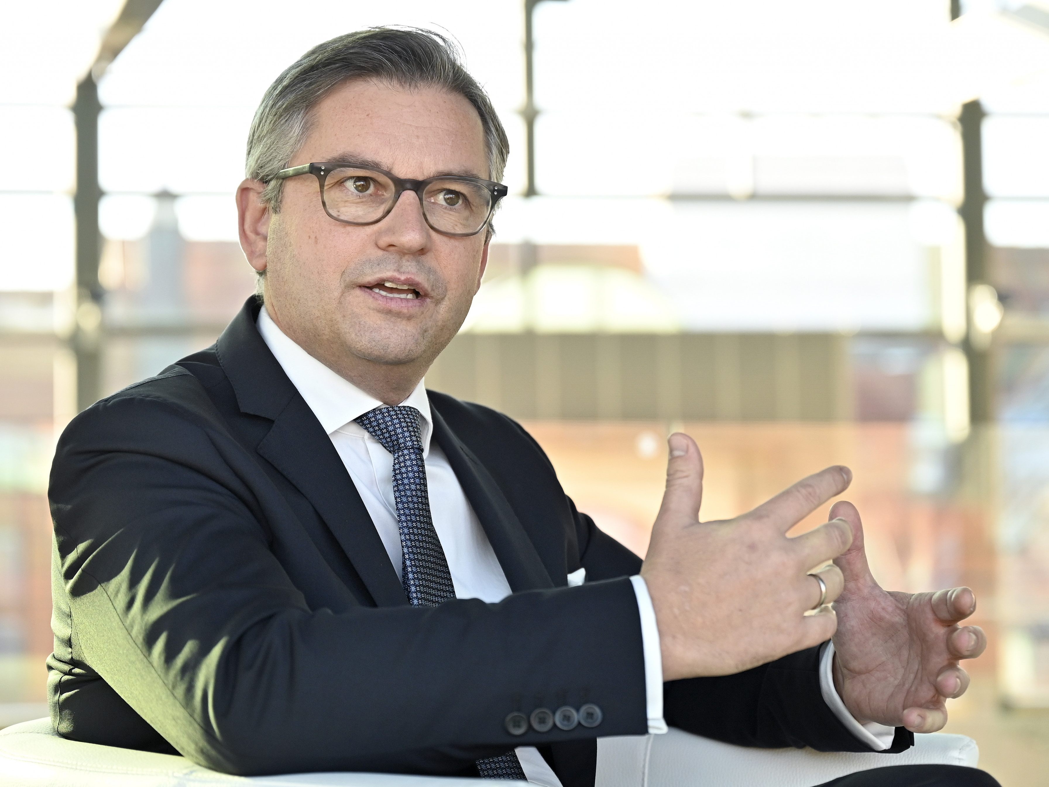 Magnus Brunner will die KESt. abschaffen.