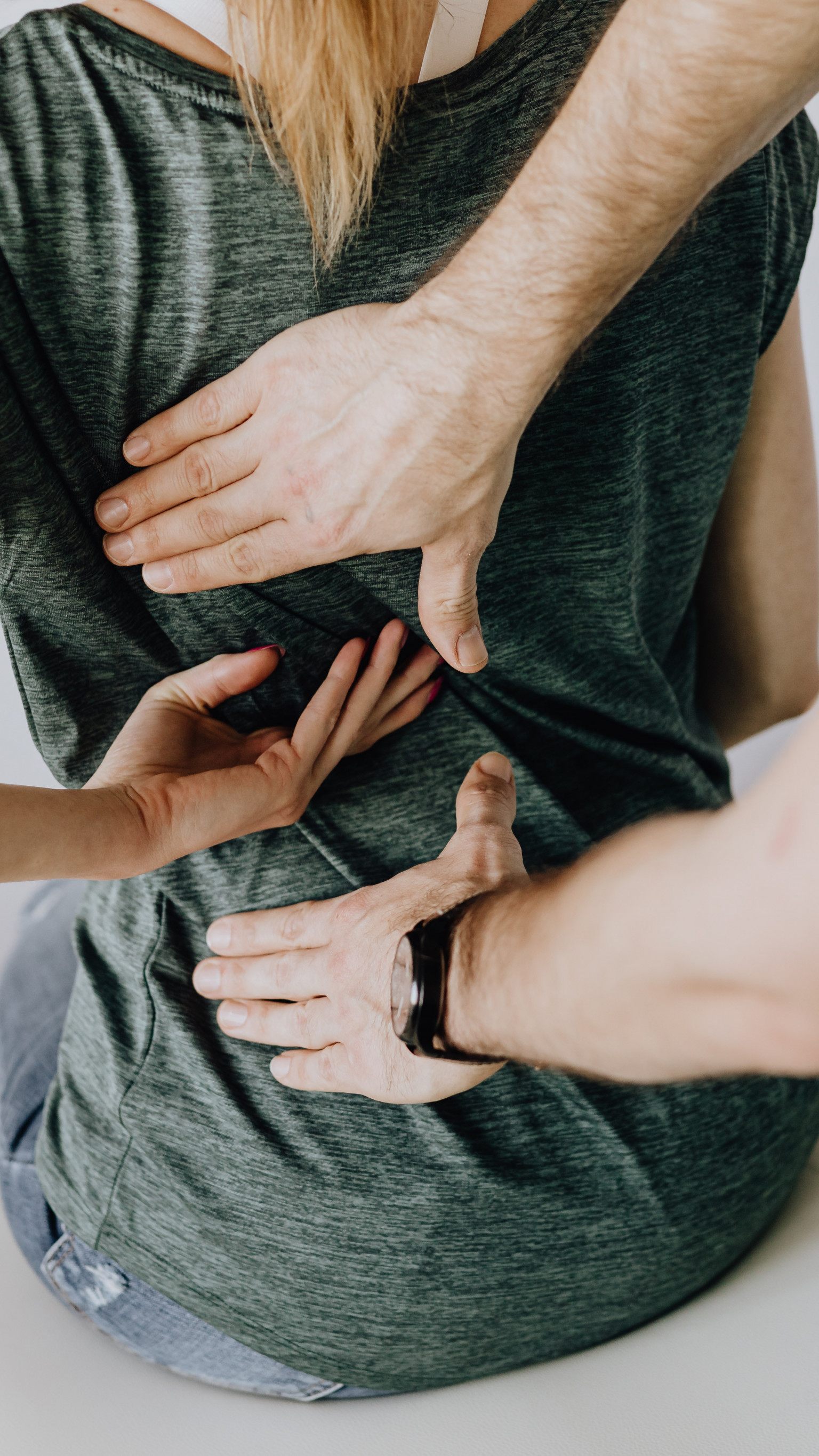 Rückenschmerzen sind ein wahres Volksleiden und auch in Österreich sehr verbreitet