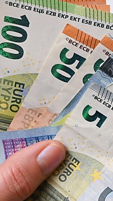 Inflation heuer etwas höher als zuletzt vermutet