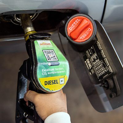 Höhere Spritpreise lassen die Inflation deutlich steigen.