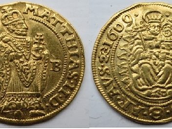 Eines der Bilder von Goldmünzen, die auf der BMI-Website zu finden sind.
