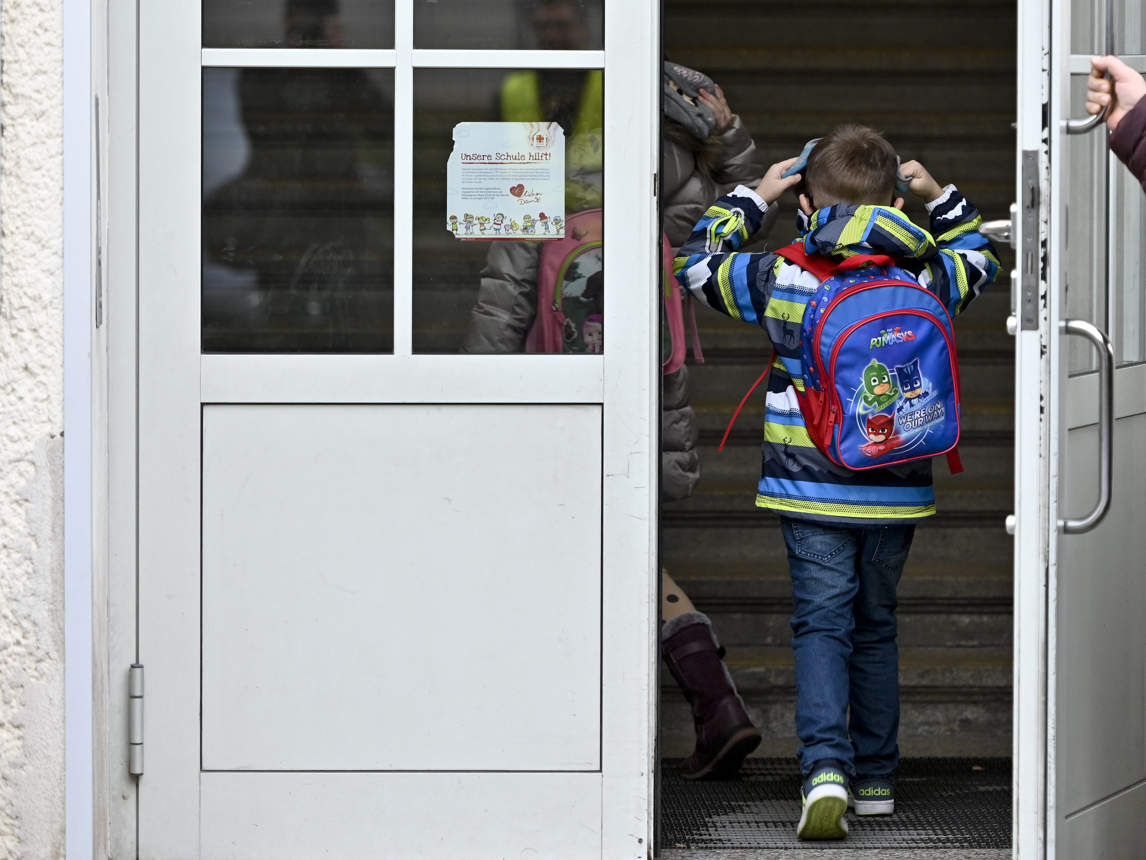 Wien startet ab Montag Impfaktion an Volksschulen. Wien startet ab Montag Impfaktion an Volksschulen.