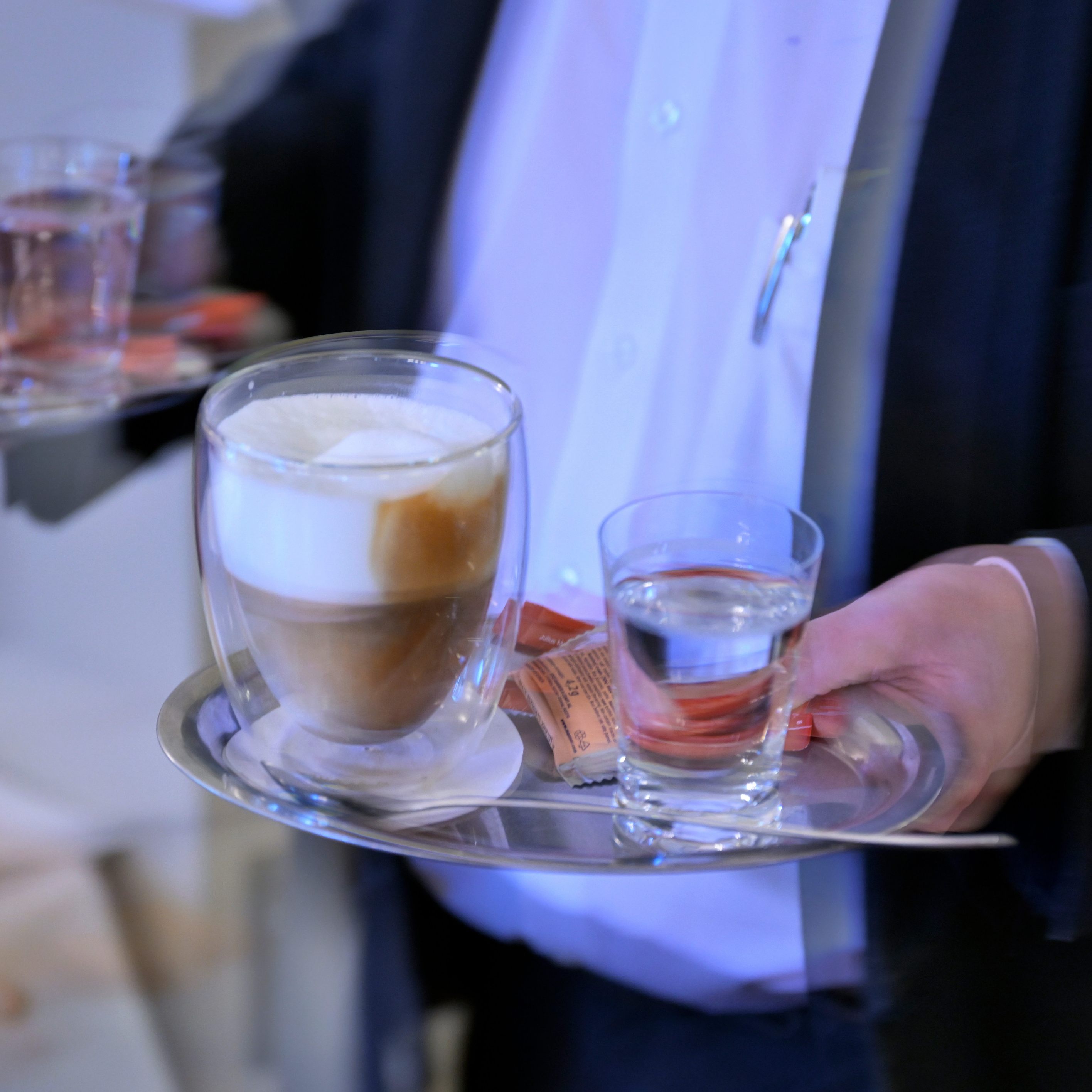 Vor allem in der Gastronomie und im Tourismus sind viele Arbeitnehmer unzufrieden.