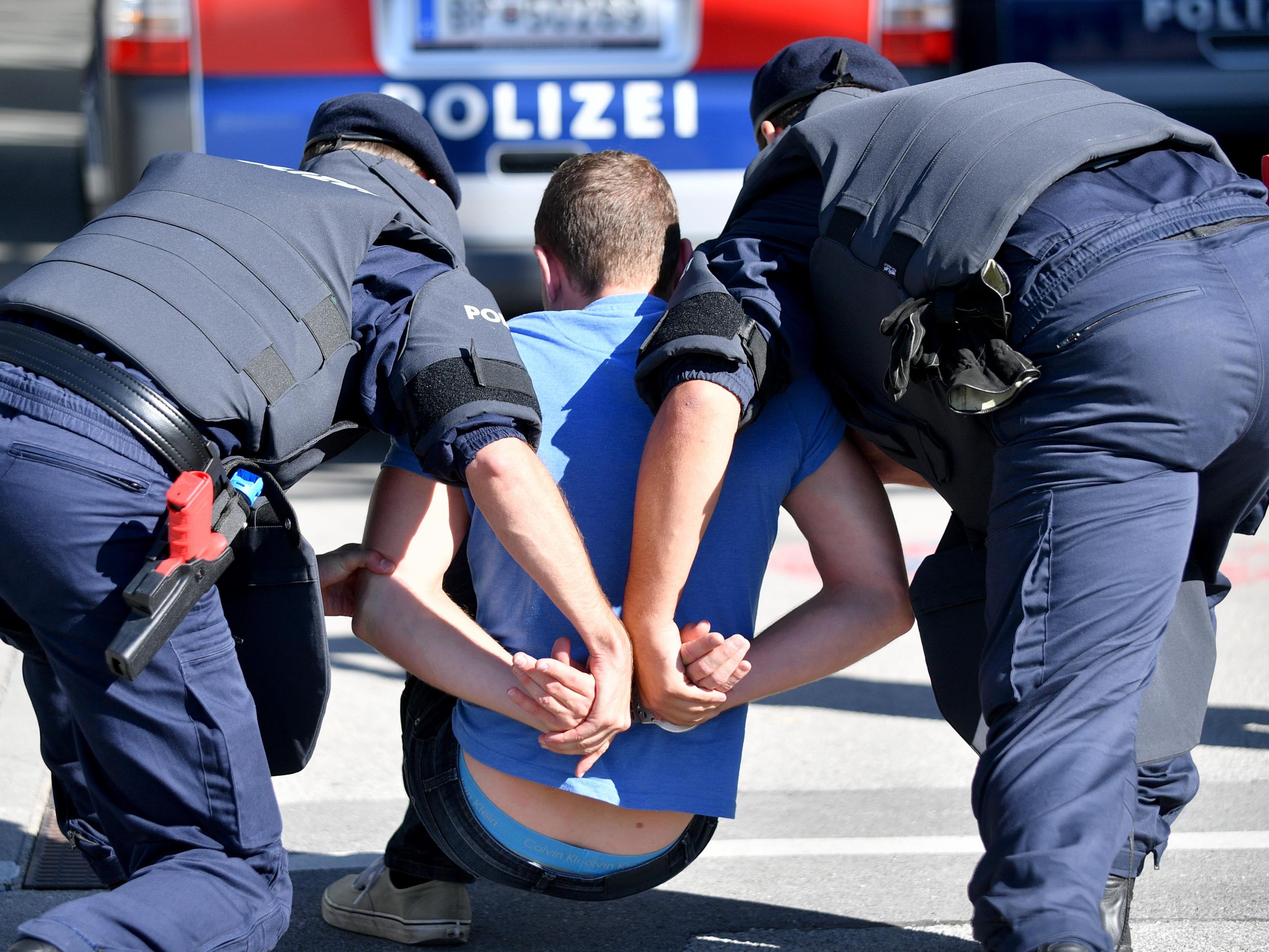 Das BKA fasste im Vorjahr 17 international gesuchte Straftäter.