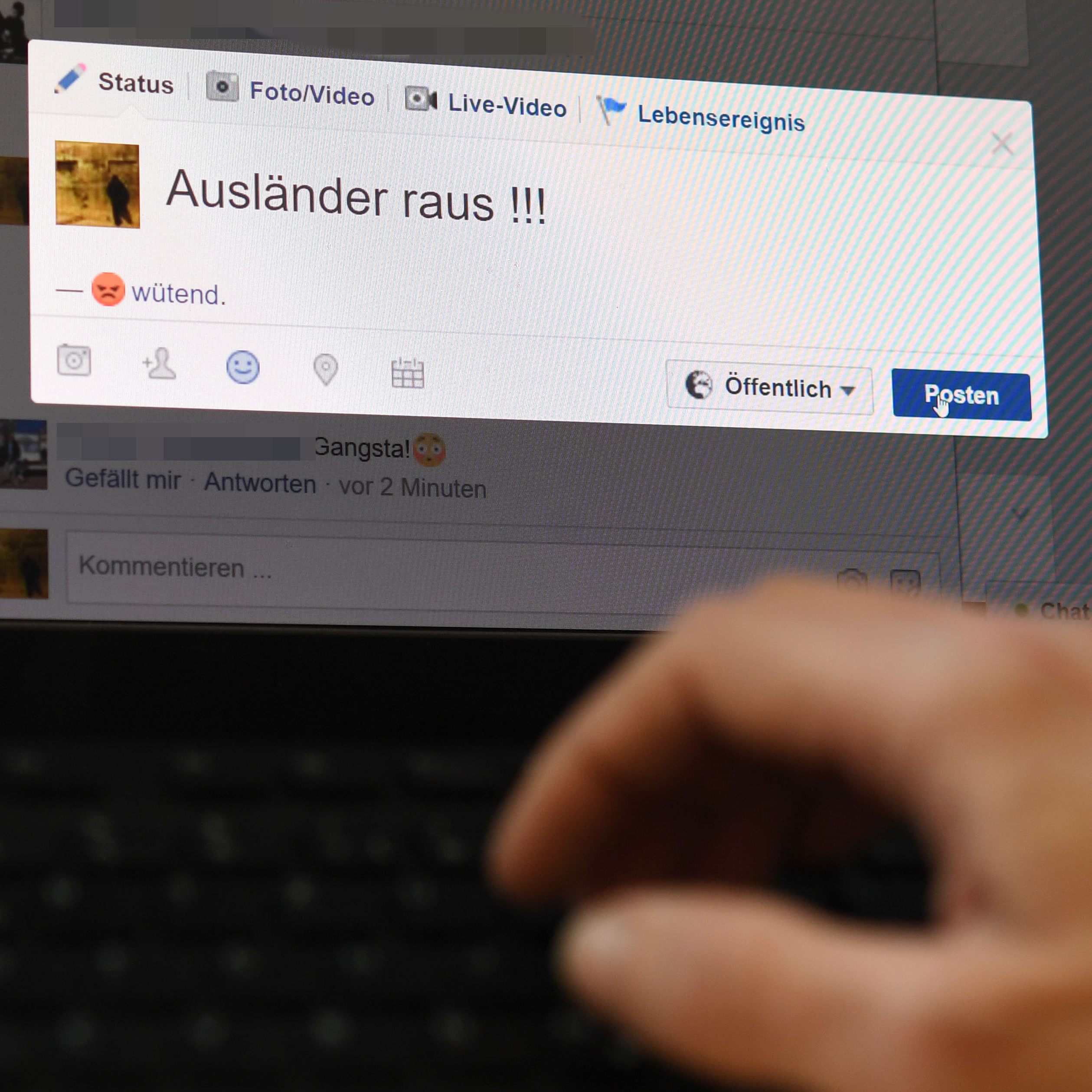 Die EU-Minister treffen sich am Freitag zu Beratungen mit Facebook und Google zum Thema Hass im Netz.