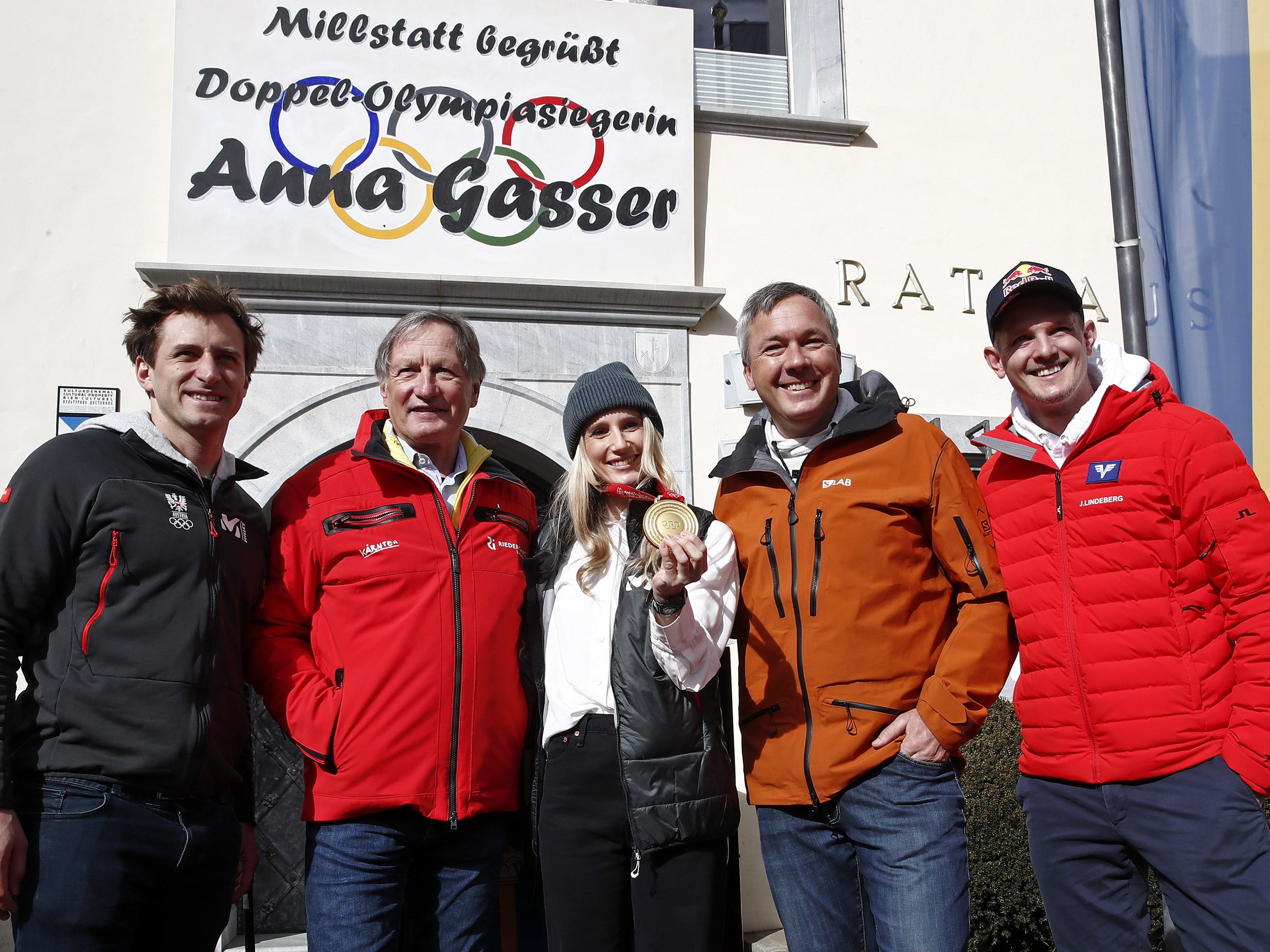 Anzeige gegen Olympiasieger nach Anna Gassers Gold-Empfang. Anzeige gegen Olympiasieger nach Anna Gassers Gold-Empfang.