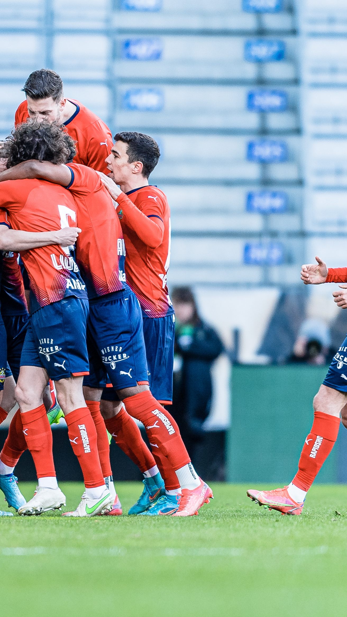 Rapid Wien besiegte WSG Tirol mit 2:0.