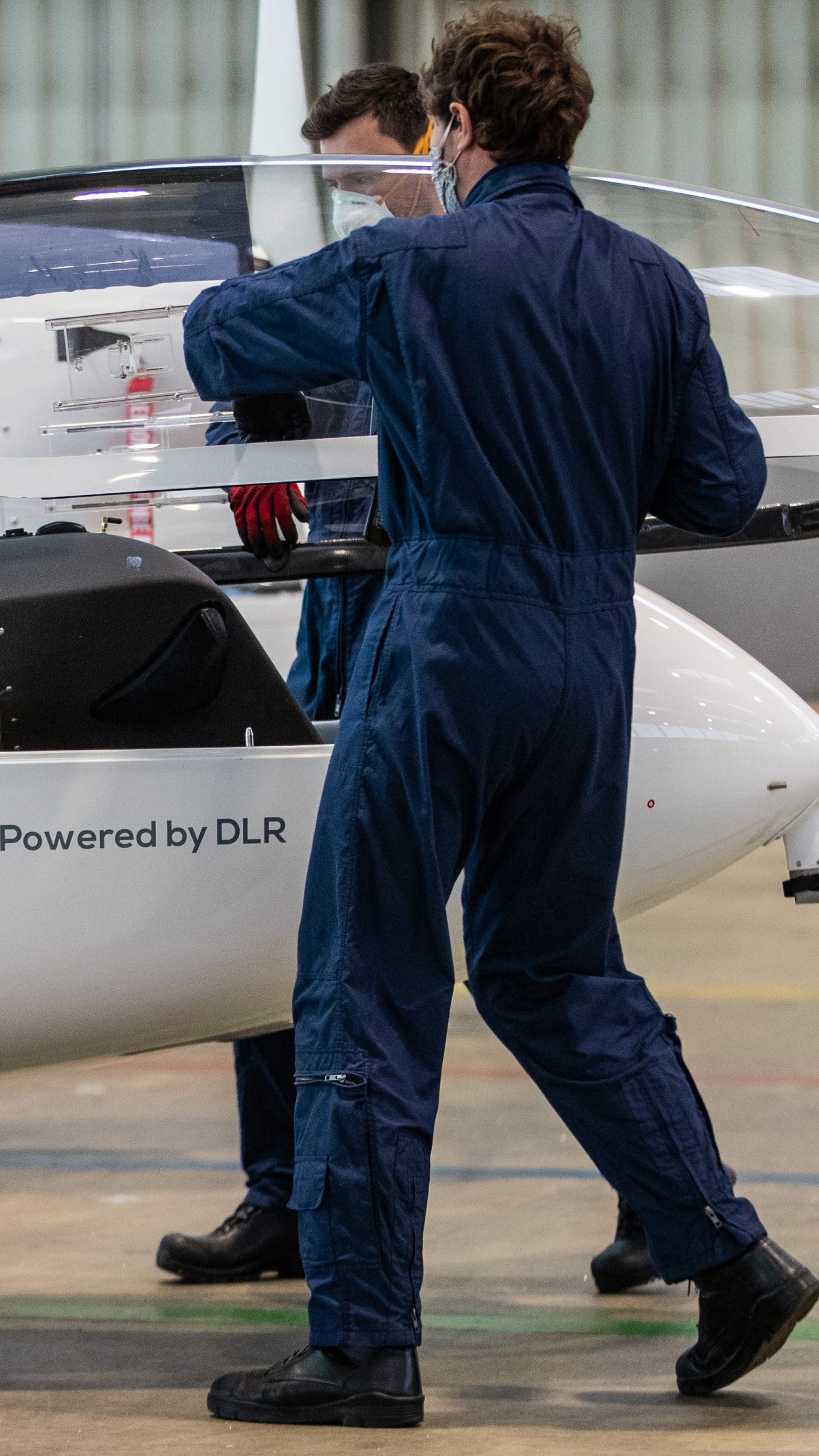 E-Fuels alleine könne laut Experten keine klimagerechte Luftfahrt schaffen.