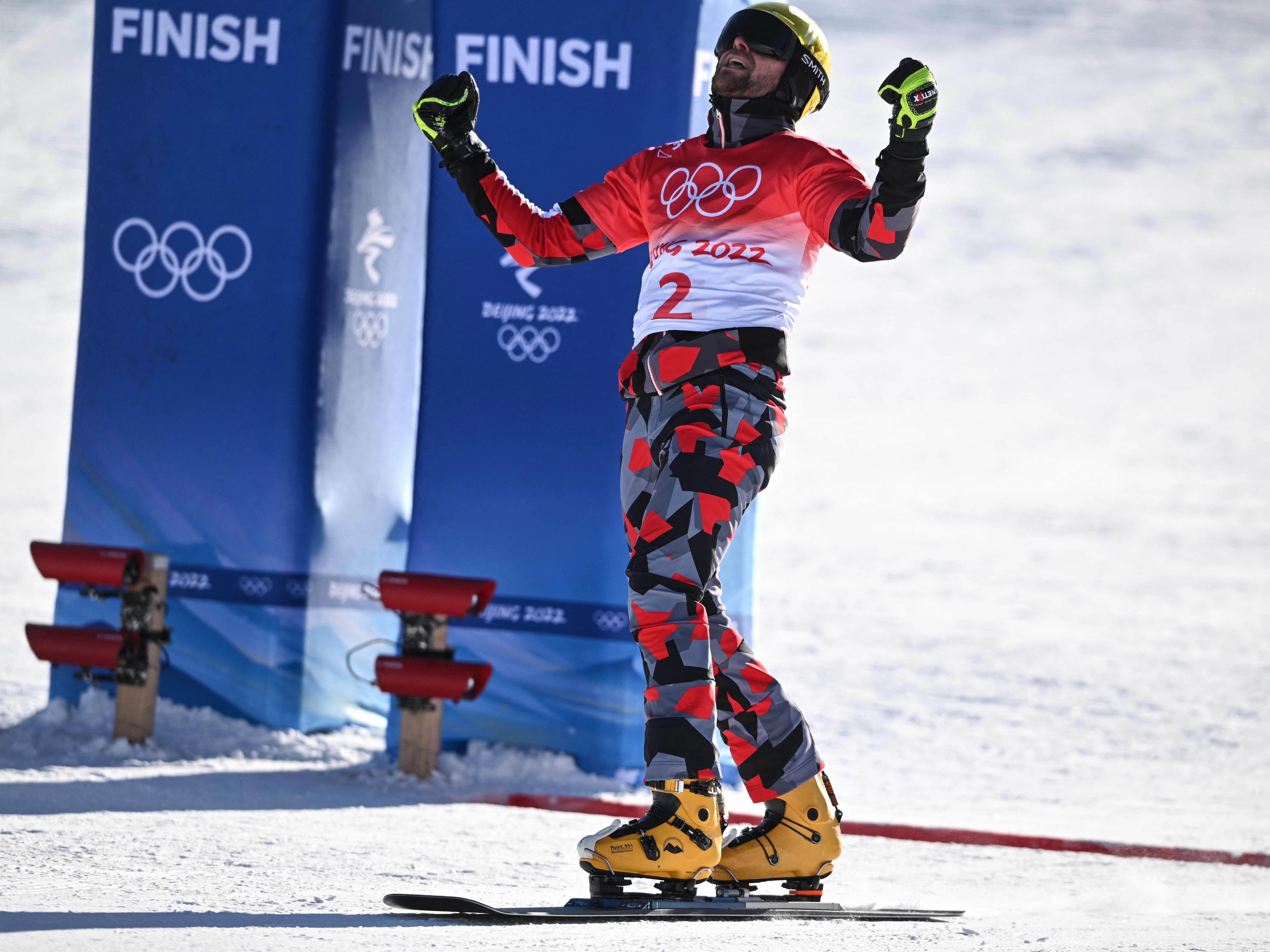 Parallel-Snowboarder Benjamin Karl holt Goldmedaille für Österreich. Parallel-Snowboarder Benjamin Karl holt Goldmedaille für Österreich.