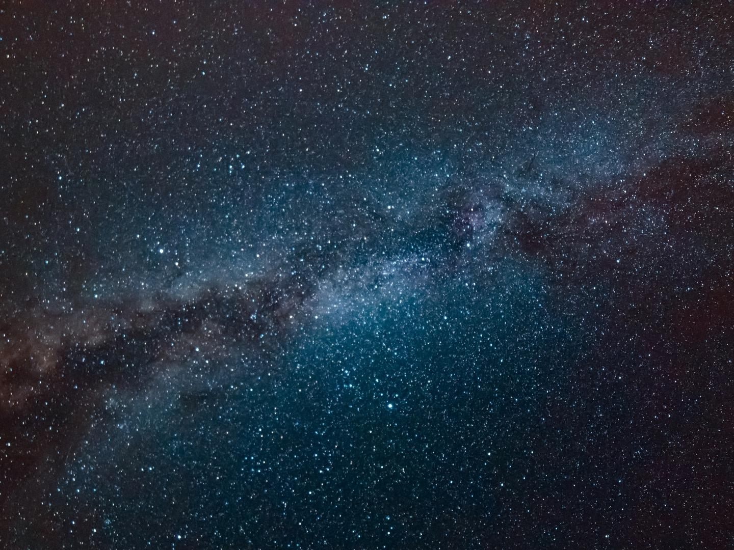 Astronomen entdecken die größte bekannte Galaxie des Universums Astronomen entdecken die größte bekannte Galaxie des Universums