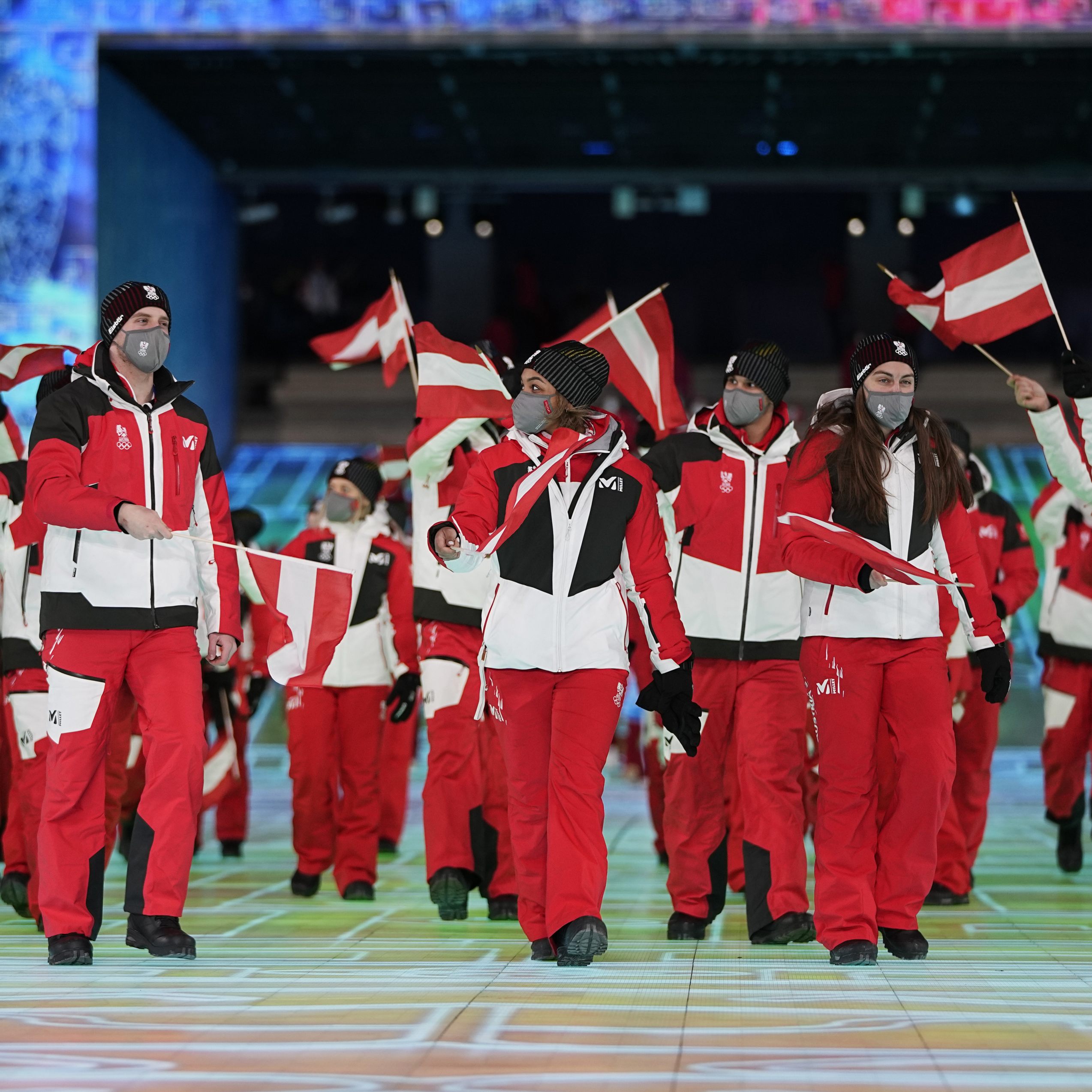 Mit einer feierlichen Zeremonie sind die Olympischen Winterspiele 2022 in Peking eröffnet worden.