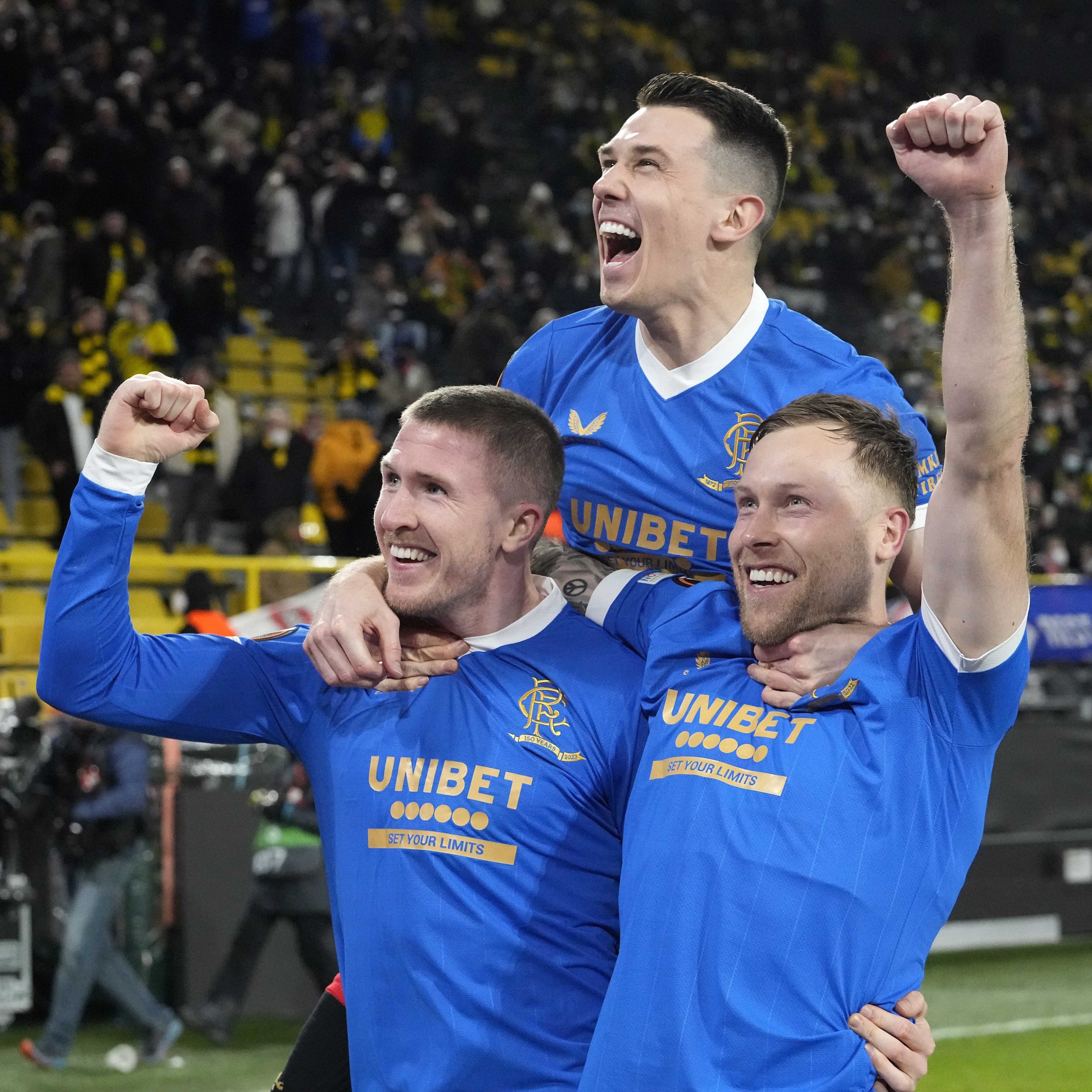 Die Glasgow Rangers überraschten mit einem Sieg bei Borussia Dortmund.