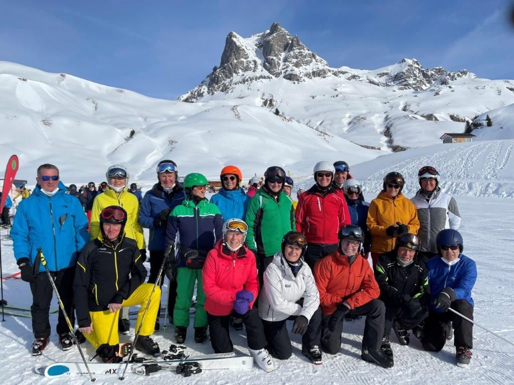 Einen wahren Schigenuss erlebten die PVÖ'ler beim Schitag in Warth