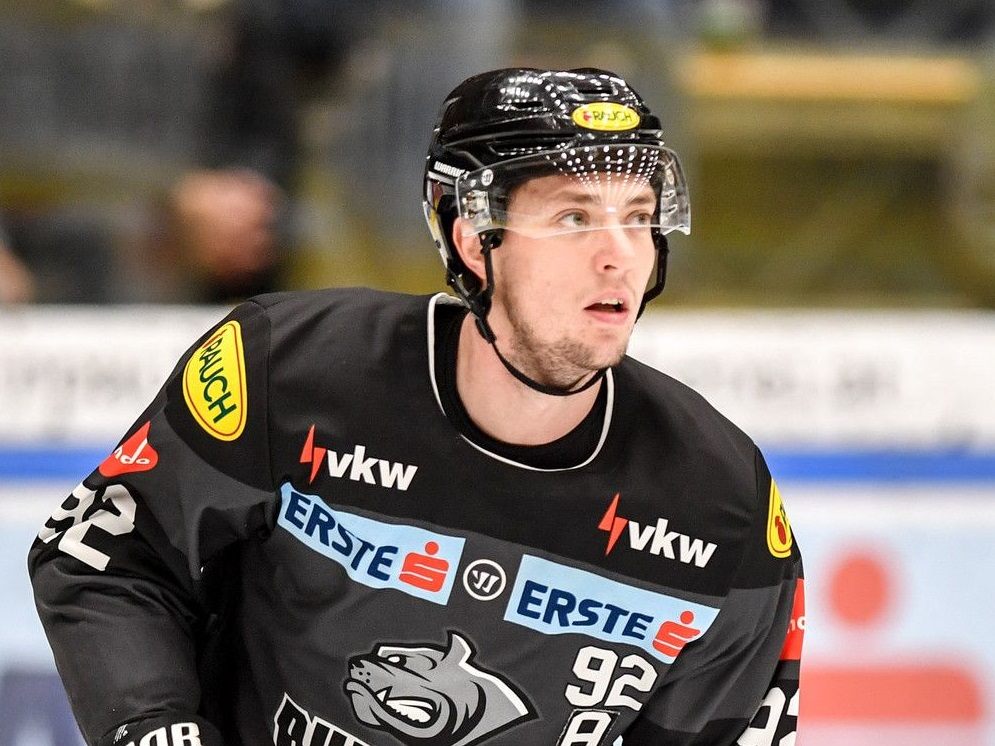 Stefan Häußle stürmt ab kommender Woche für den EHC Lustenau Stefan Häußle stürmt ab kommender Woche für den EHC Lustenau