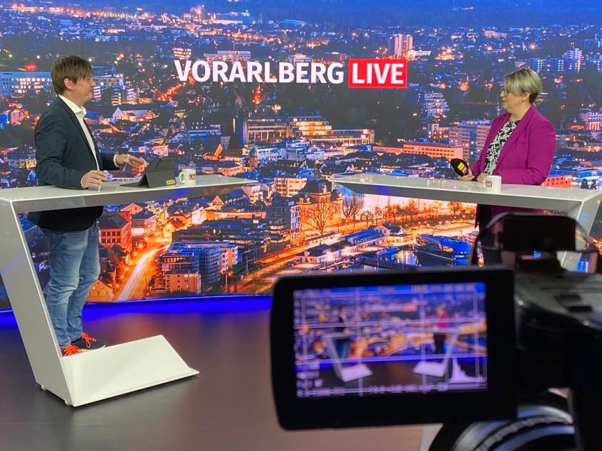 NEOS-Klubobfrau Scheffknecht zu Gast bei "Vorarlberg LIVE"