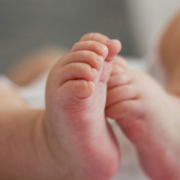 Neugeborenen-Screenings ermöglichen die frühzeitige Erkennung von seltenen Krankheiten