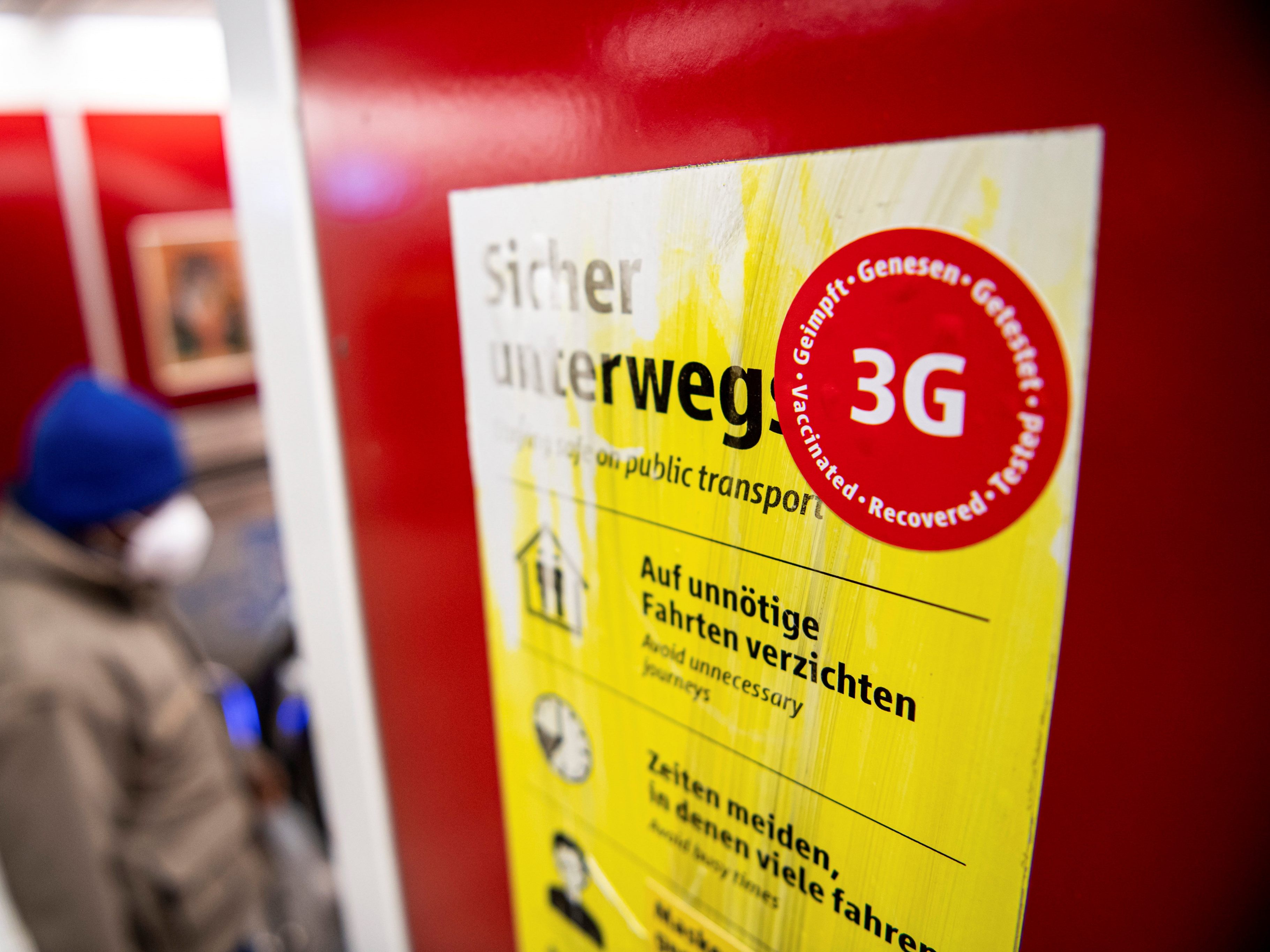 In Deutschland fallen erste bundesweite Schutzregeln weg.