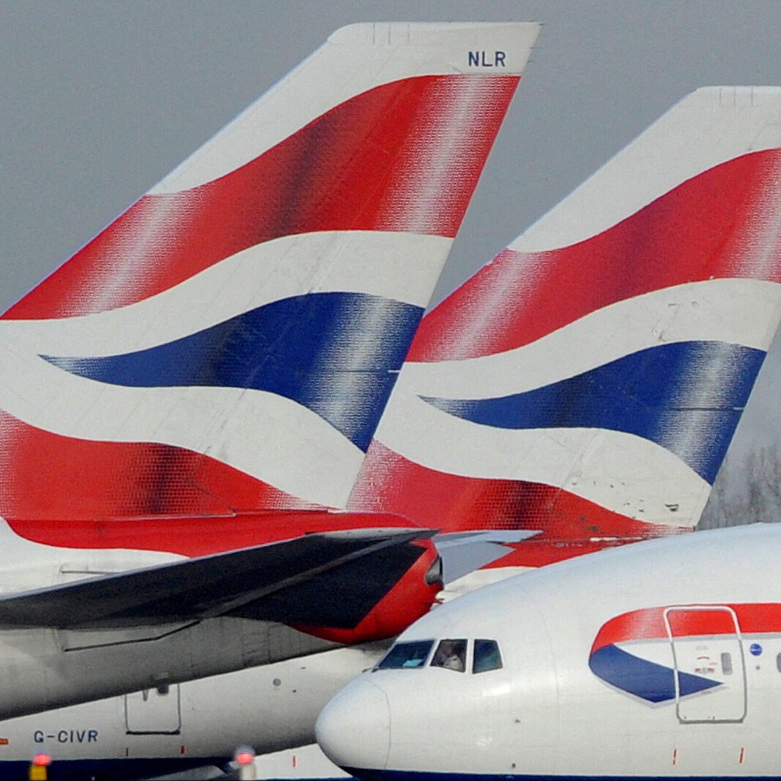 Der Ukraine-Krieg macht auch dem internationalen Flugverkehr zu schaffen.