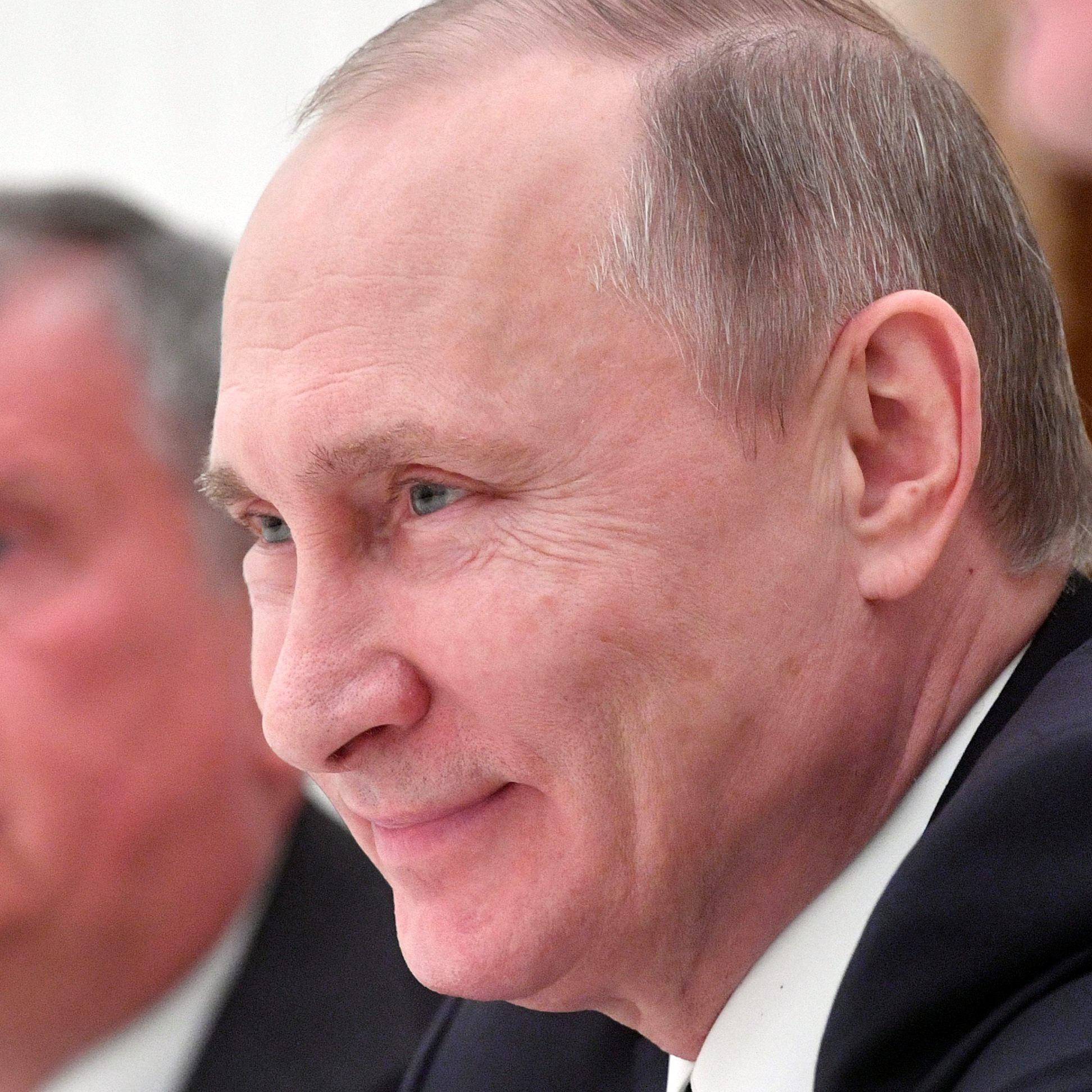 Ein Facebook-Video soll Putins Reaktion auf Nehammers Statment zum Krieg in der Ukraine zeigen. Was daran wahr ist, zeigt ein Faktencheck.