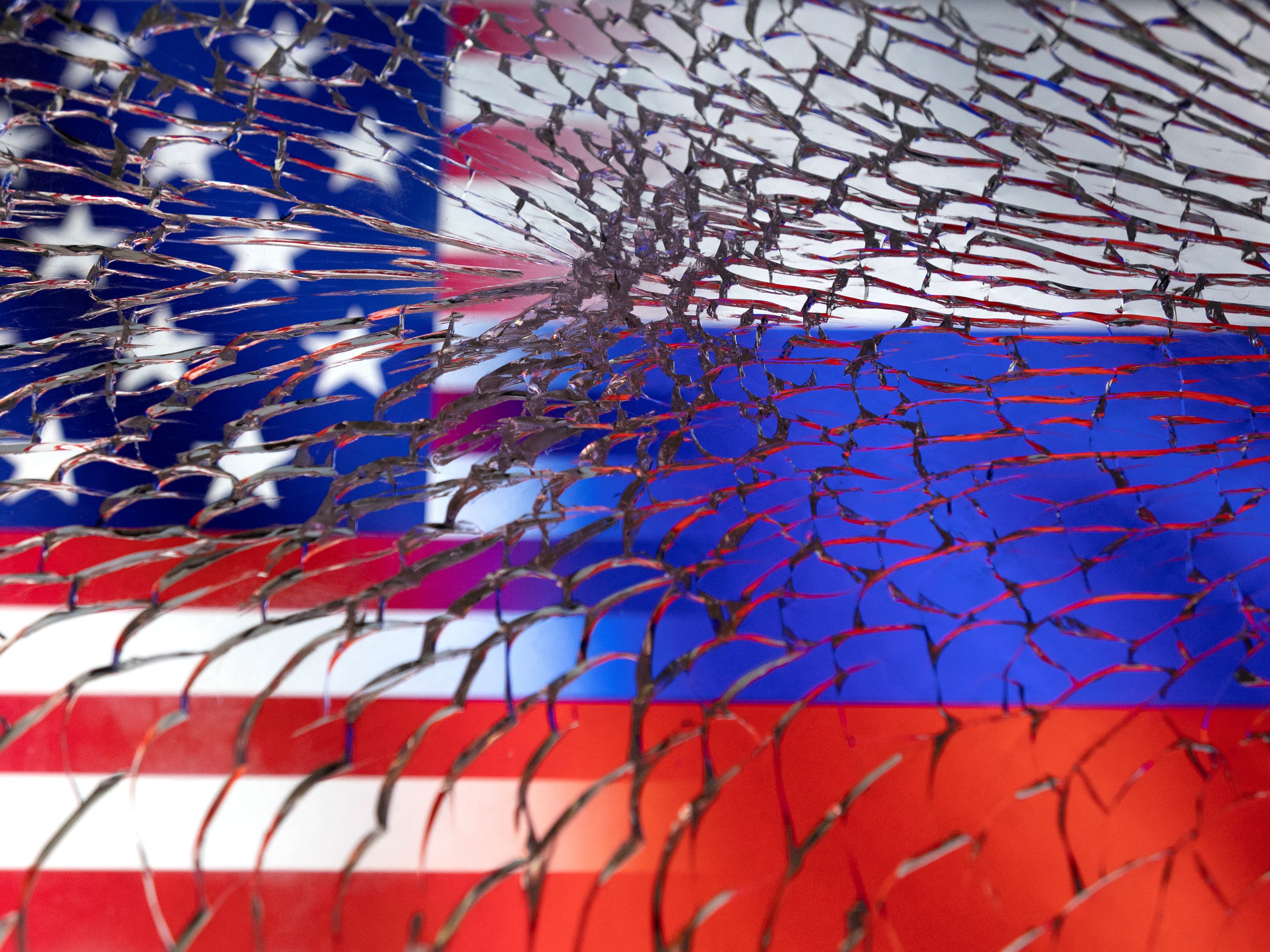 Auch USA kündigen Sanktionen gegen russische Oligarchen an. Auch USA kündigen Sanktionen gegen russische Oligarchen an.