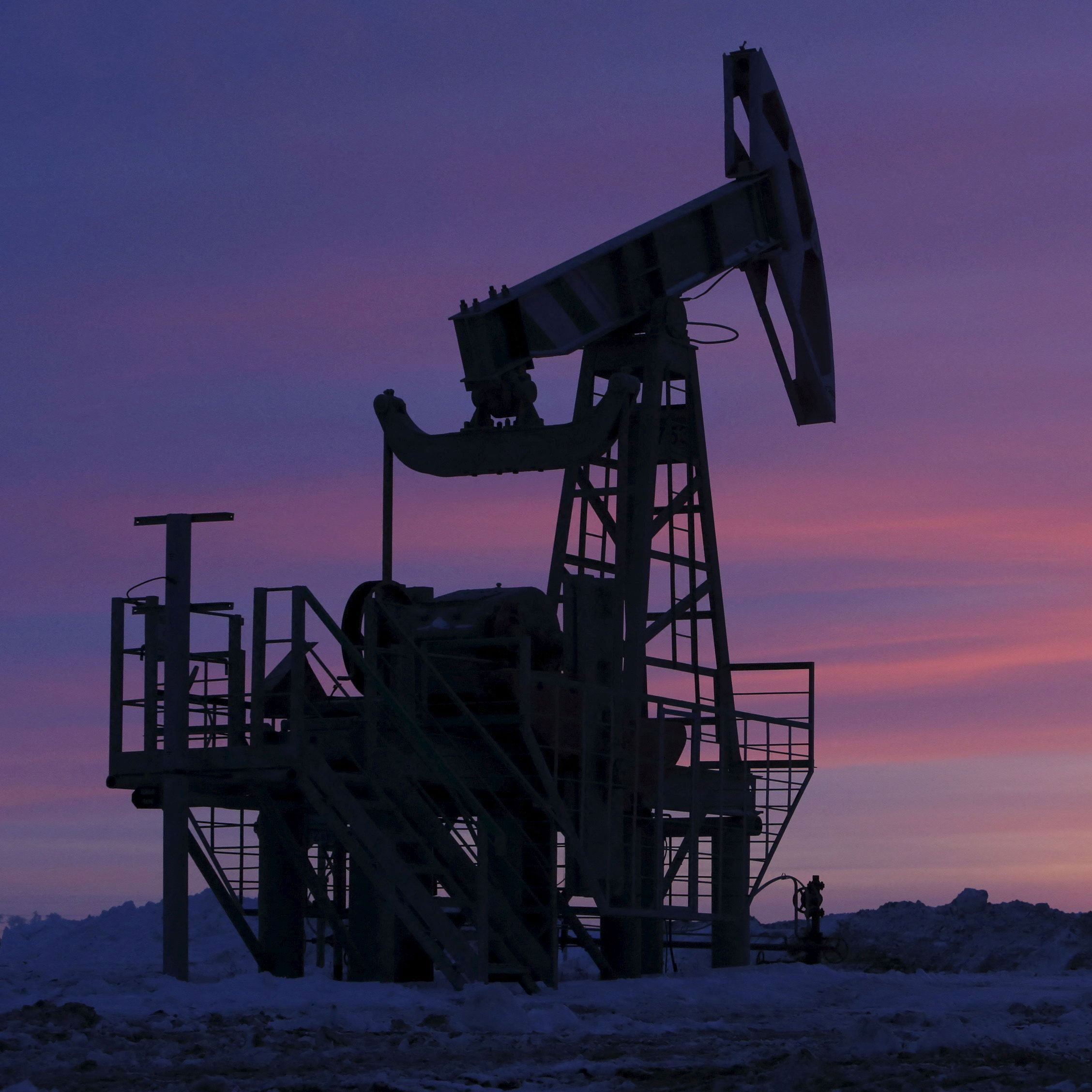 Die Ölpreise gaben am Dienstag erneut deutlich nach.