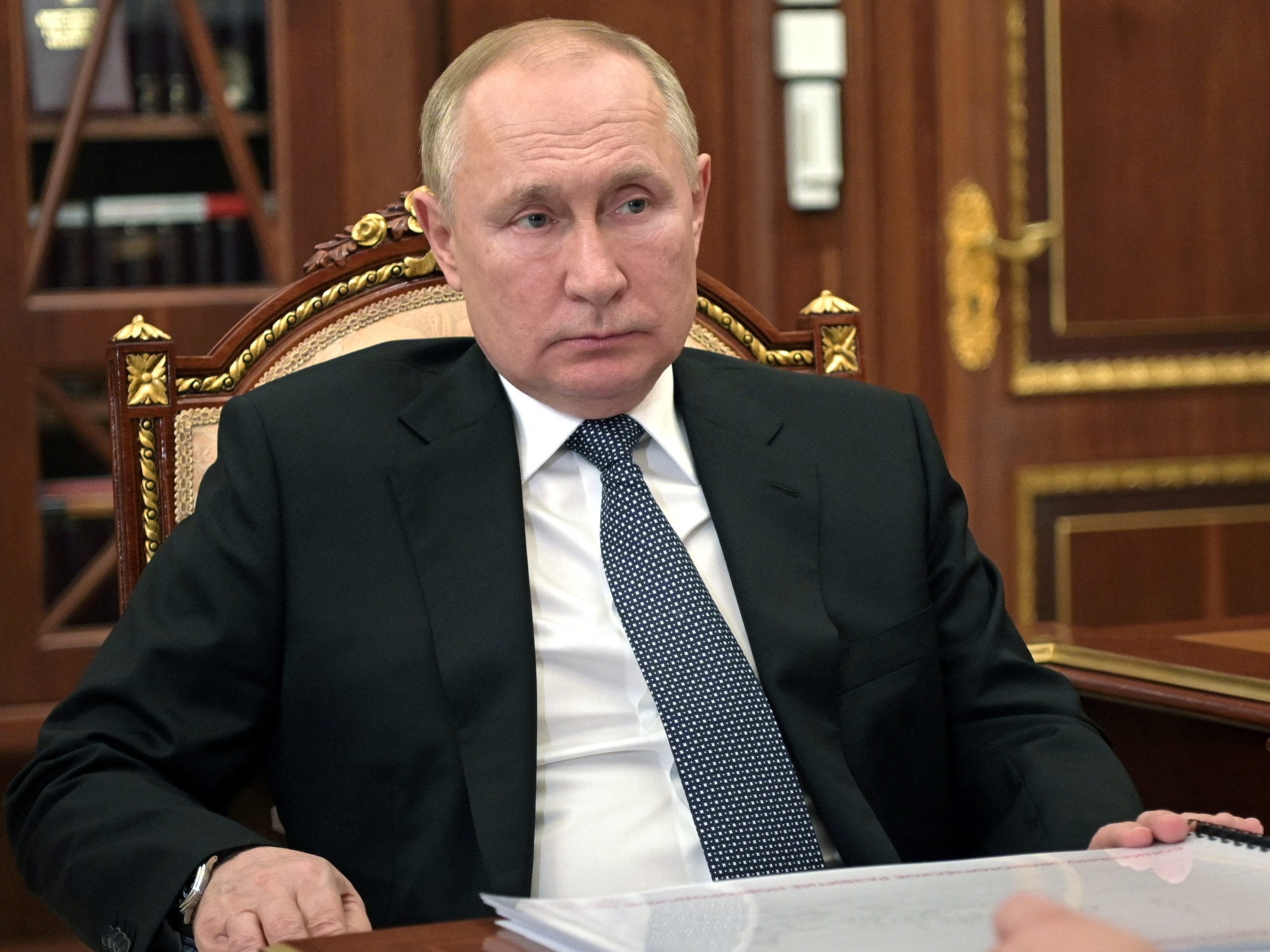 Einem Medienbericht zufolge würde Russland Atomwaffen nur dann einsetzen, wenn es seine Existenz gefährdet sieht. Einem Medienbericht zufolge würde Russland Atomwaffen nur dann einsetzen, wenn es seine Existenz gefährdet sieht.