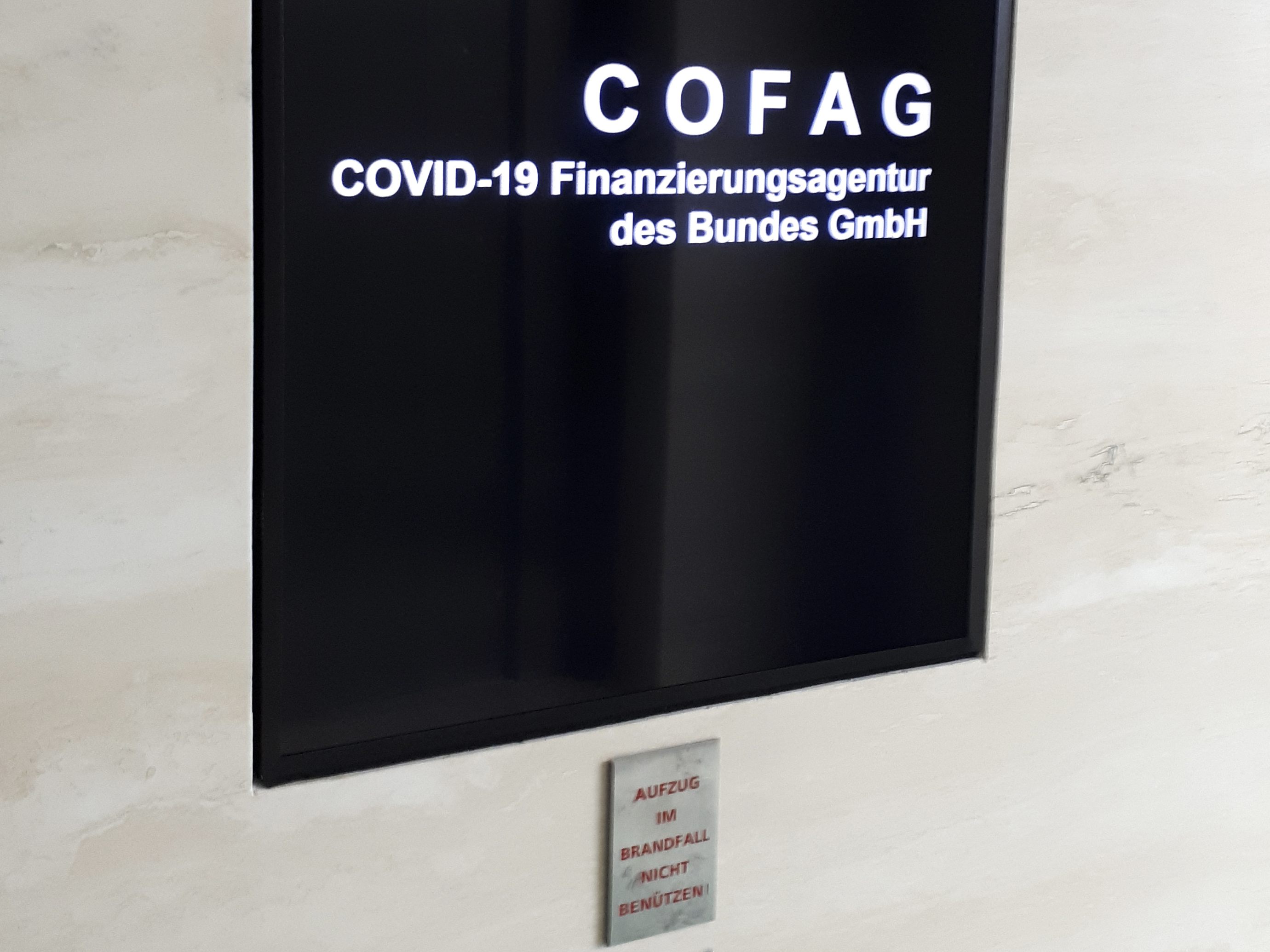 Das Finanzministerium hat den Posten eines Mitgliedes der Geschäftsführung bei der staatlichen Corona-Unternehmenshilfen-Agentur COFAG ausgeschrieben.
