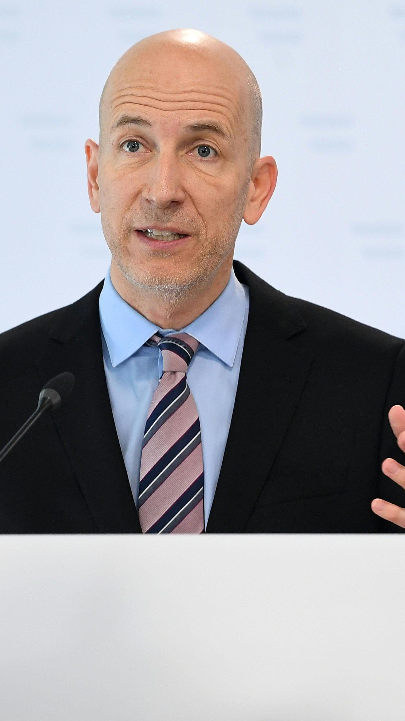 Die Reform der Rot-Weiß-Rot-Karte ist ein Teil des Regierungsprogramms.