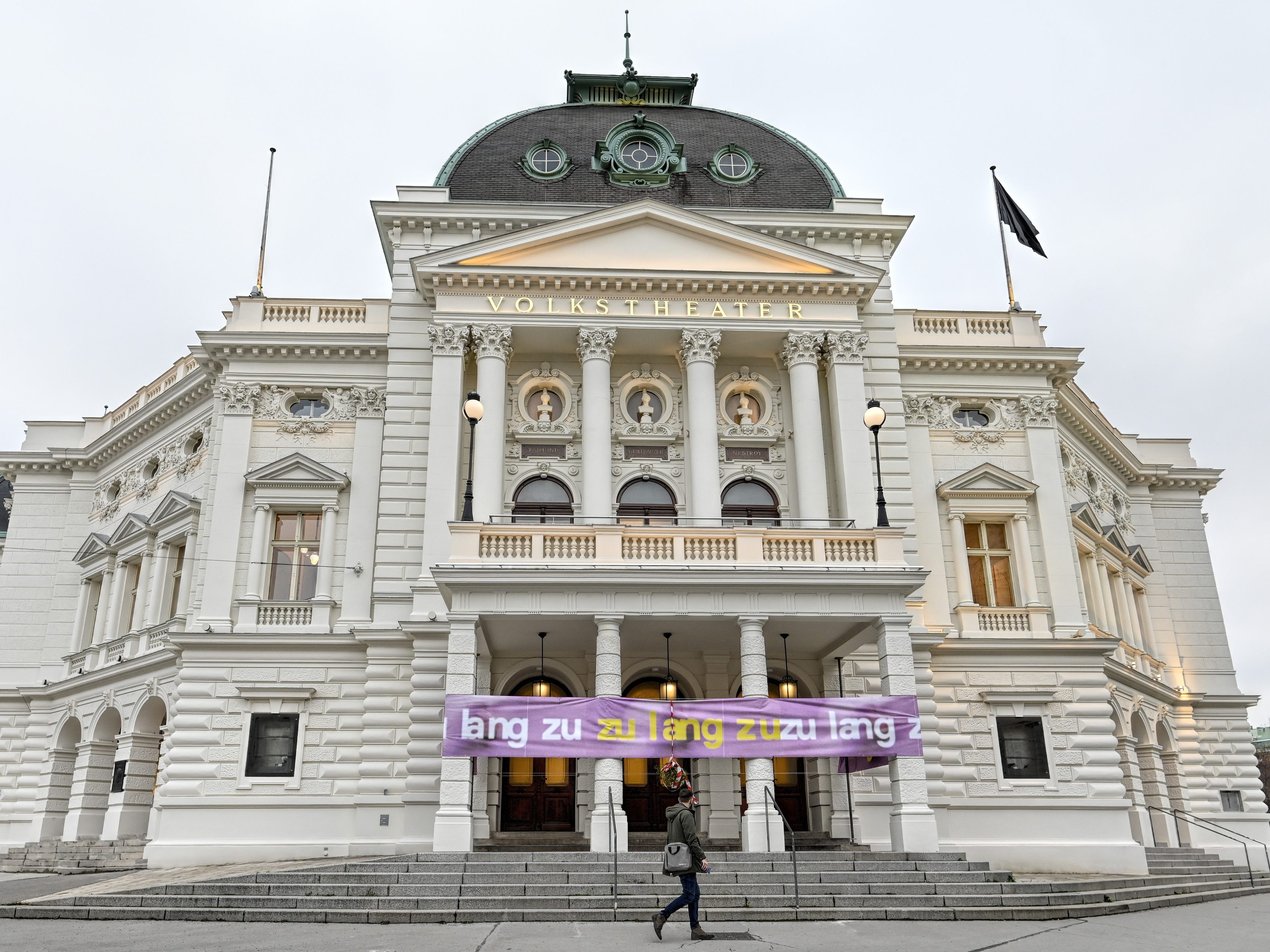Das Volkstheater Wien sammelt Spenden für die Ukraine.