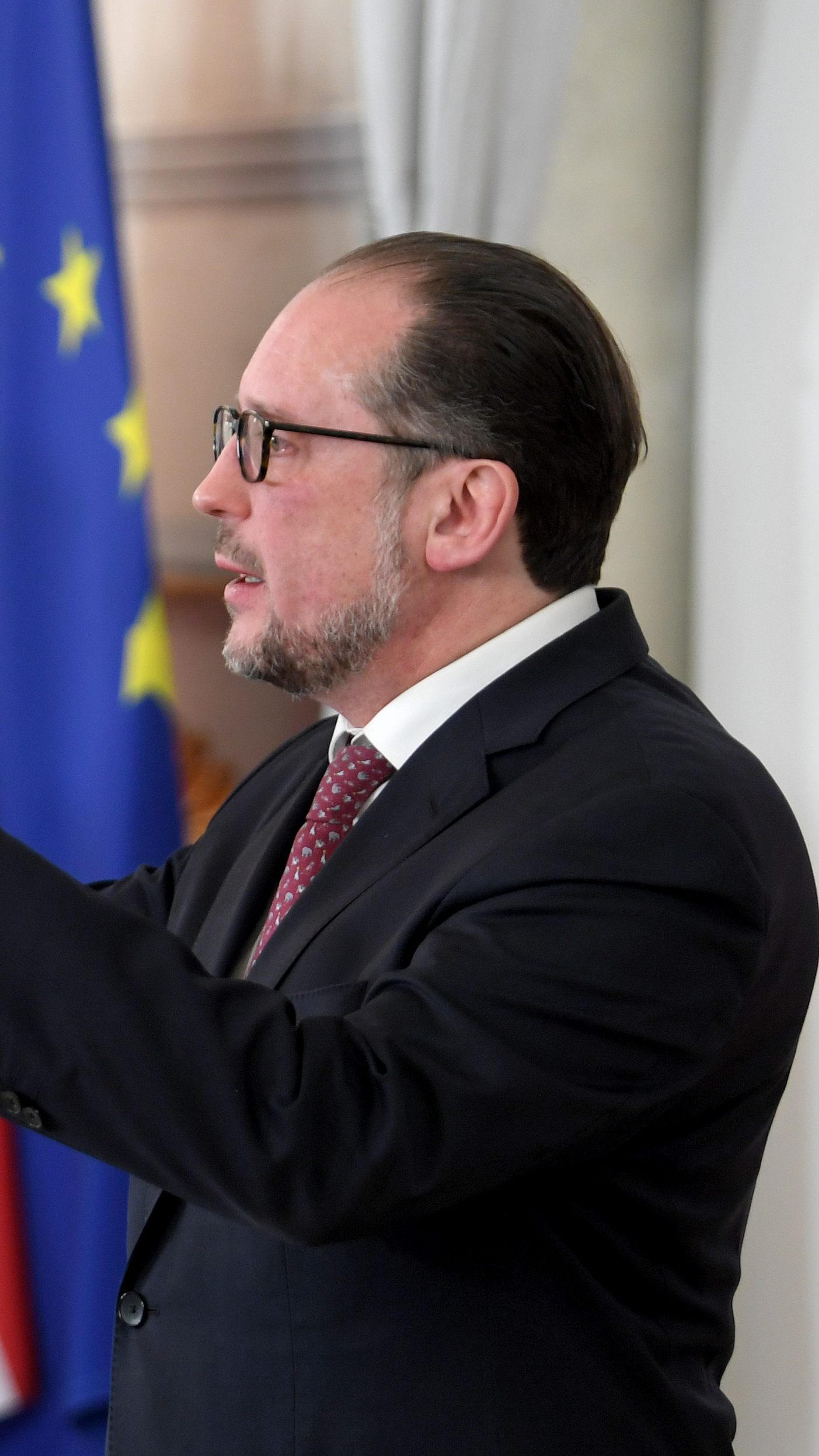 Außenminister Alexander Schallenberg (ÖVP) arbeitet gemeinsam mit der EU und den USA an einem vierten Sanktionspaket gegen Russland.