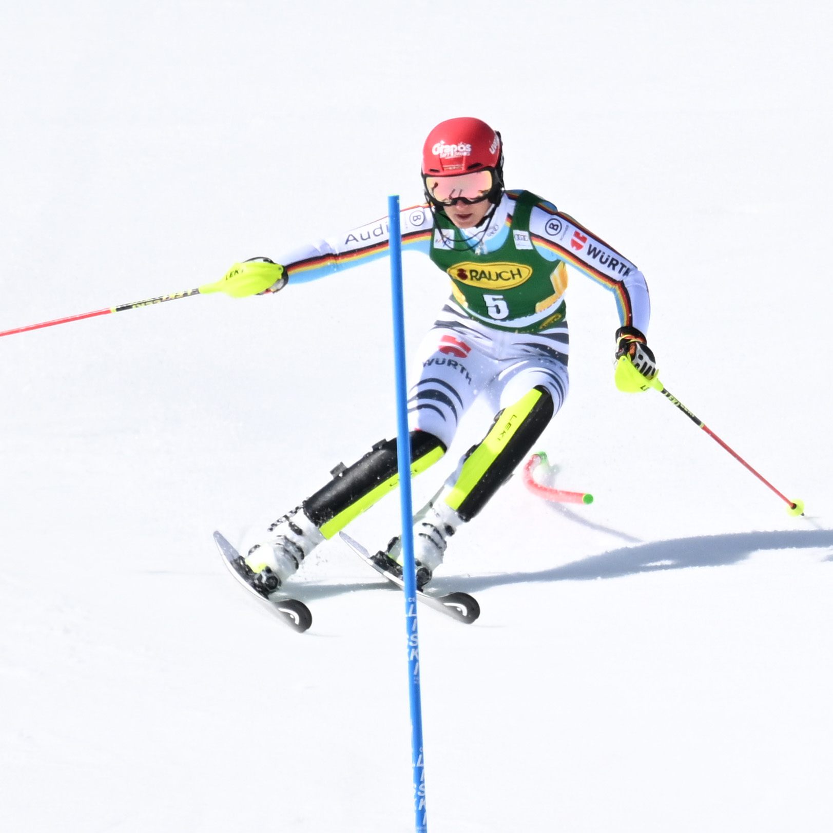 Lena Duerr führt nach dem ersten Durchgang in Meribel.