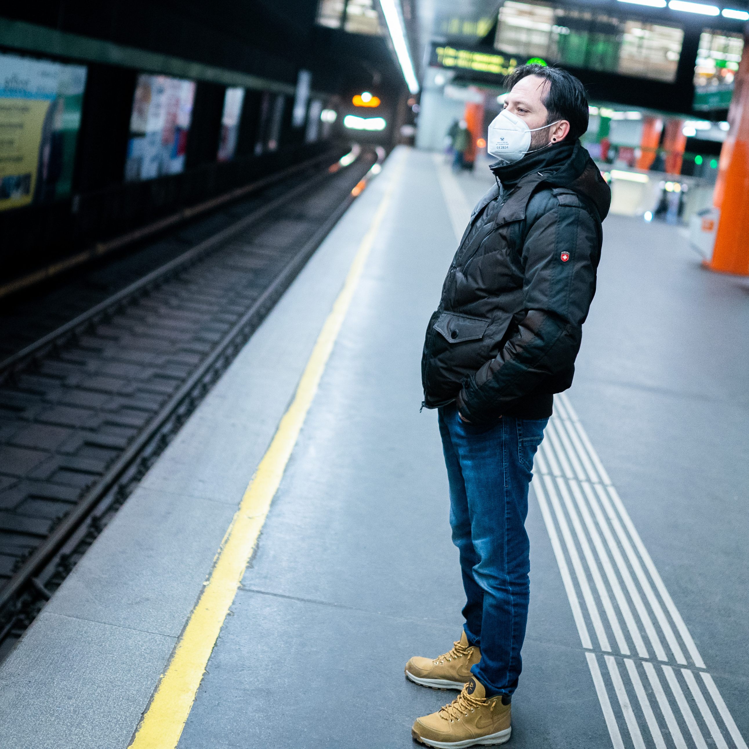 Die Regierung will Preissteigerungen bei den Öffis mit einem Ausgleich für die gestiegenen Energiekosten in der Höhe von 100 Millionen Euro entgegenwirken.