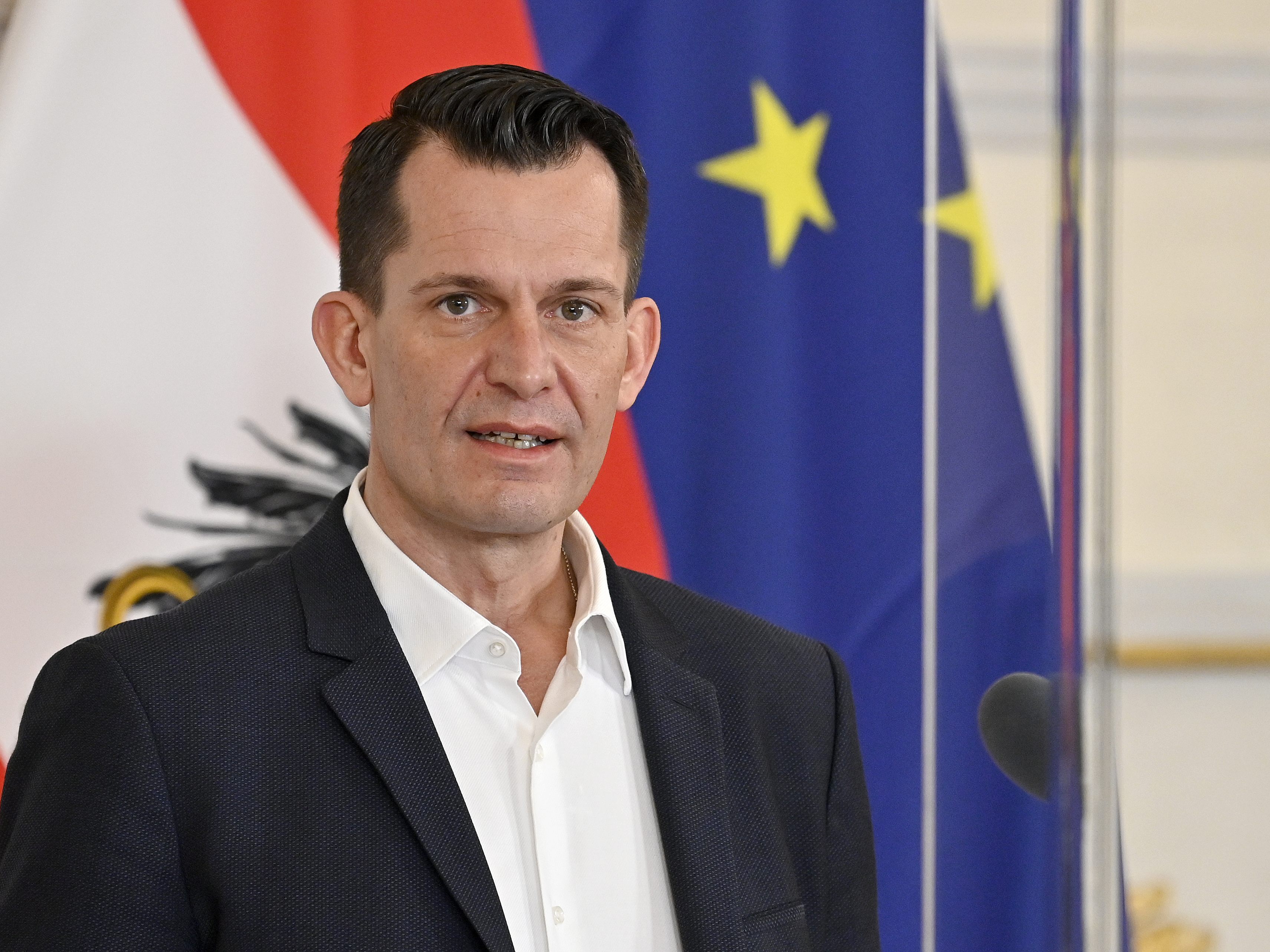 Mückstein vor Rücktritt - Kündigt "persönliche Erklärung" an.