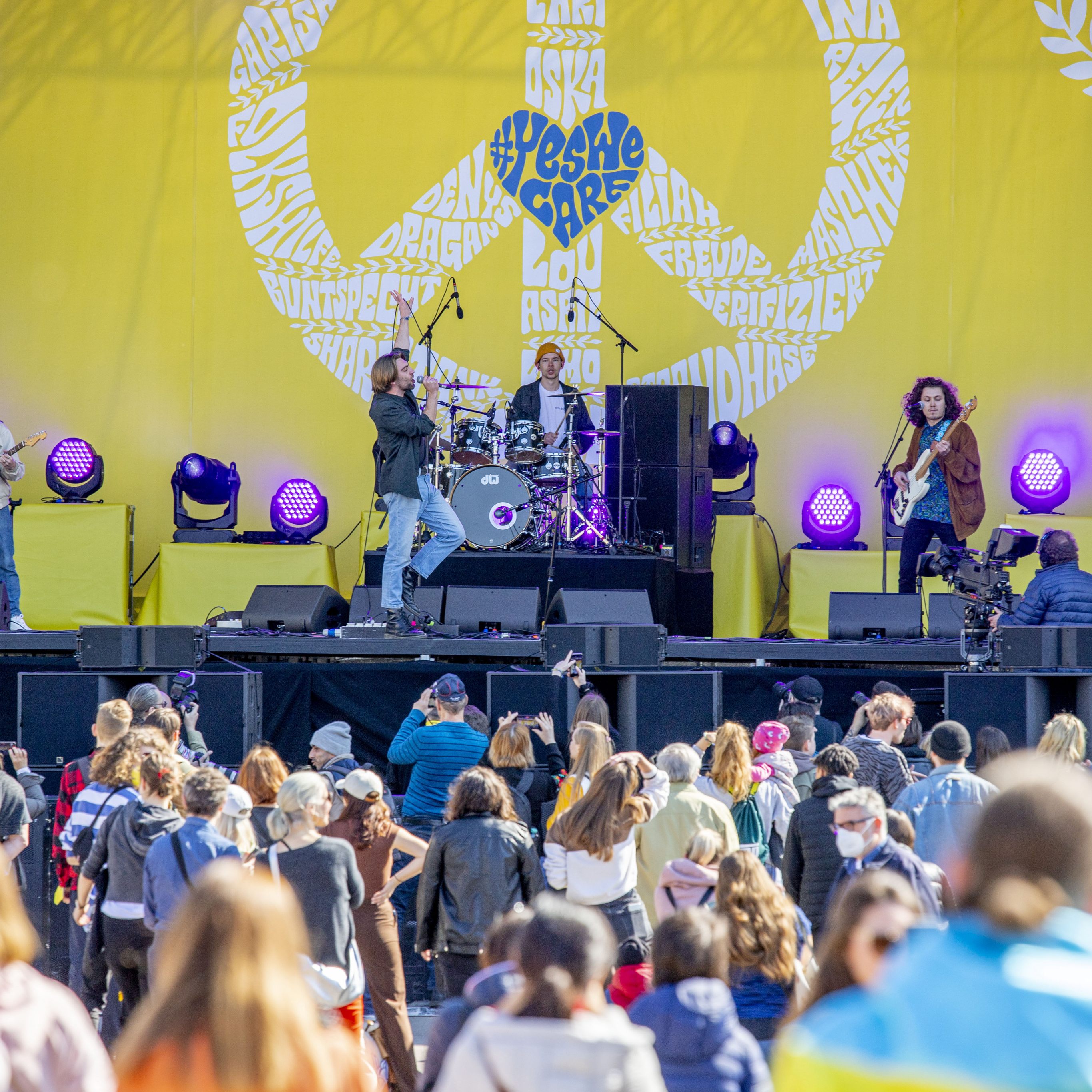 Ukraine-Benefizkonzert am Wiener Heldenplatz gestartet: "Ein Zeichen"