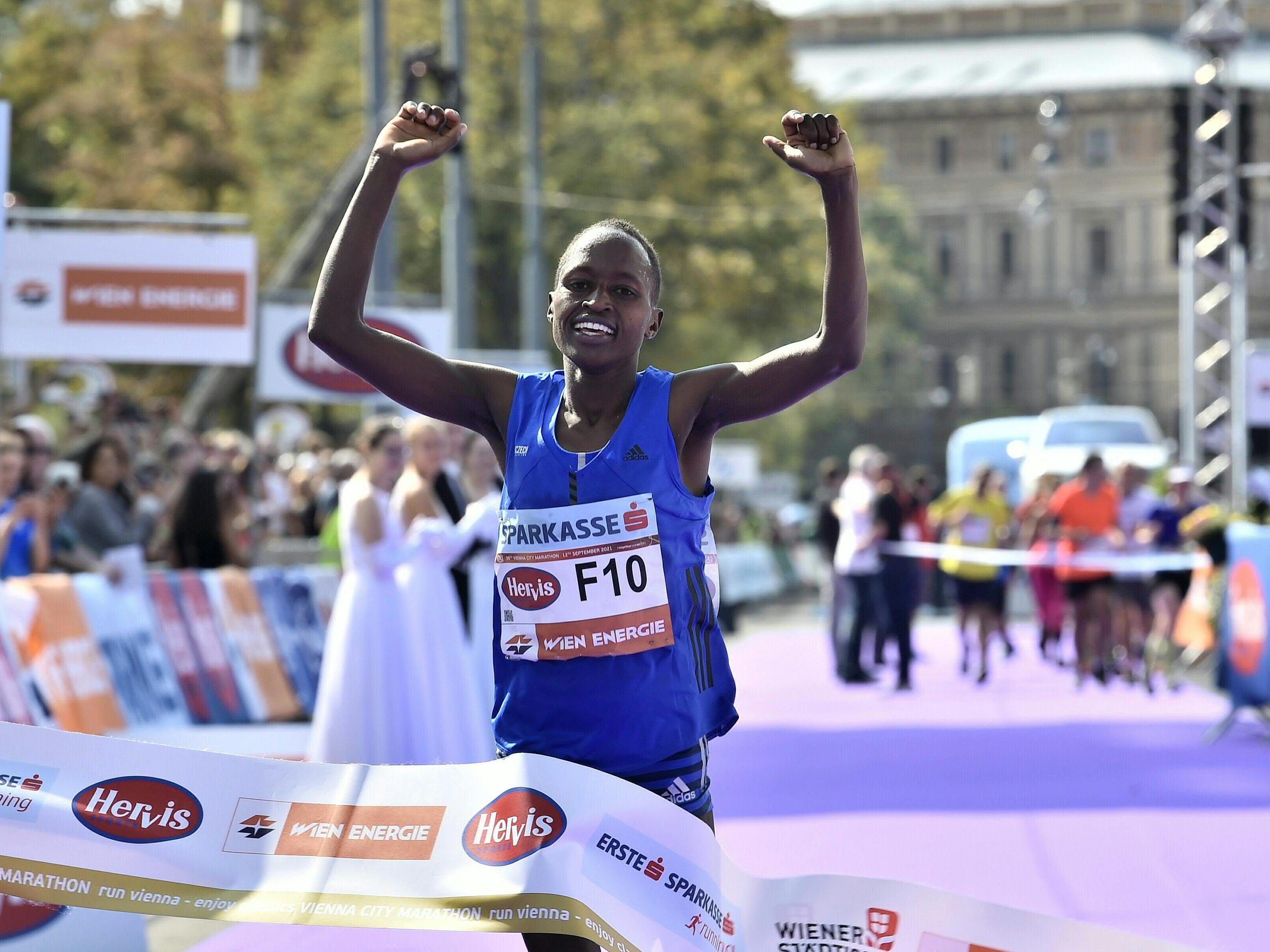 Siegerin beim 38. Vienna City Marathon: Vibian Chepkirui (KEN)