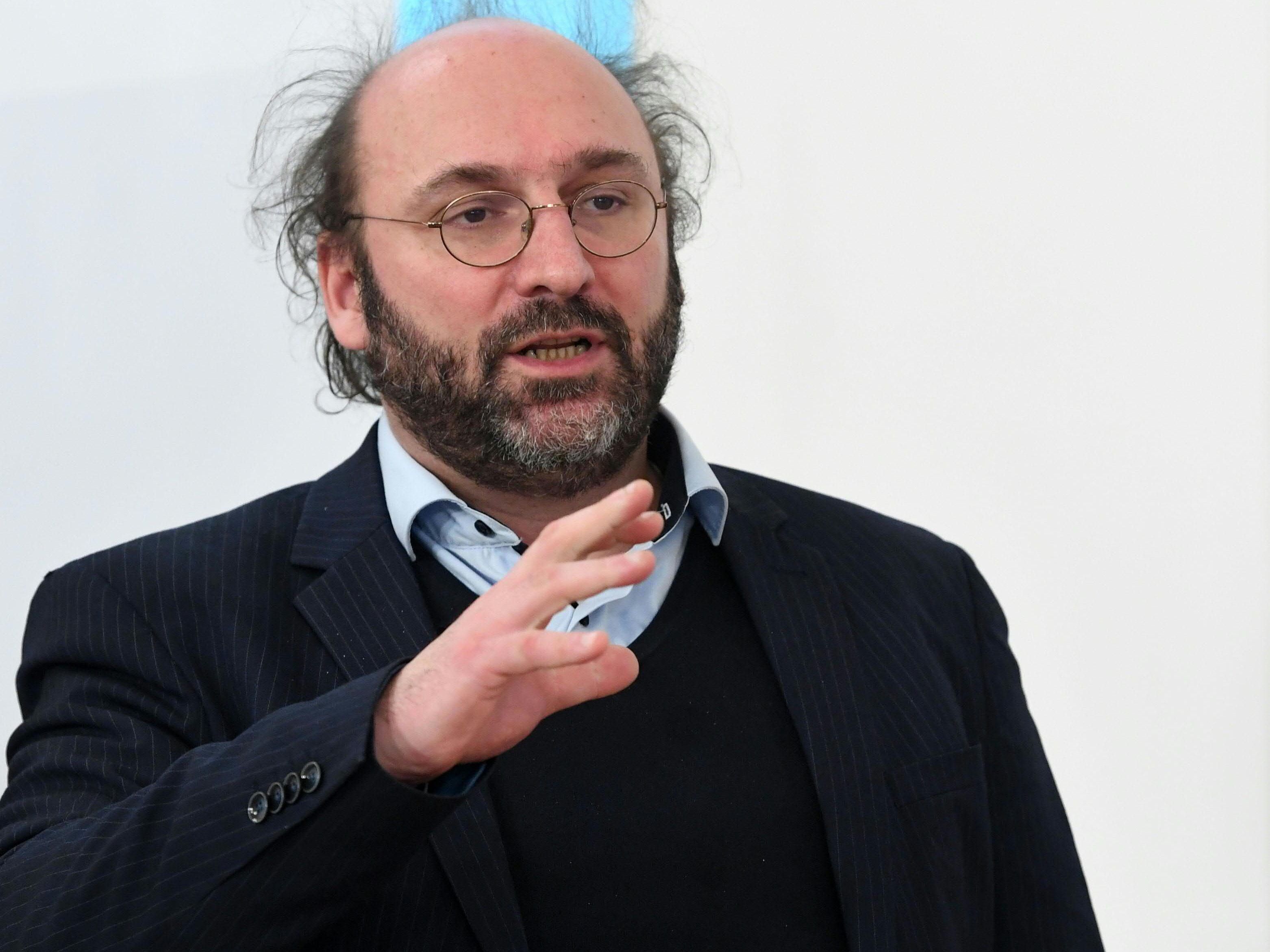 Der Omikron-Subtyp BA.2 ist in Poppers Modellrechnung die "dominante Corona-Variante" in Österreich.