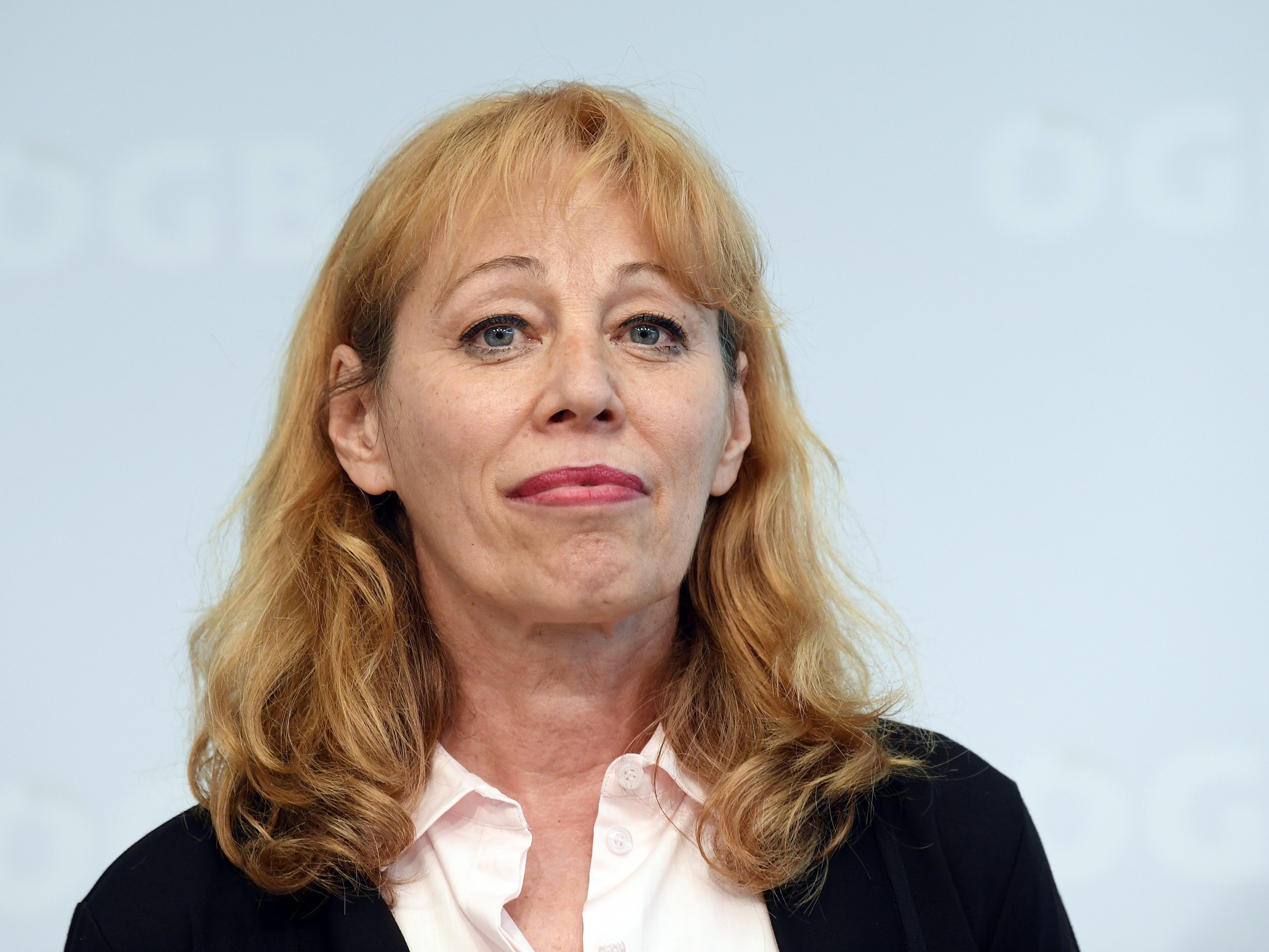 Ingrid Reischl, Leitende Sekretärin des ÖGB, fordert im Namen des Gewerkschaftsbundes eine Verlängerung der Risikogruppen-Regelung