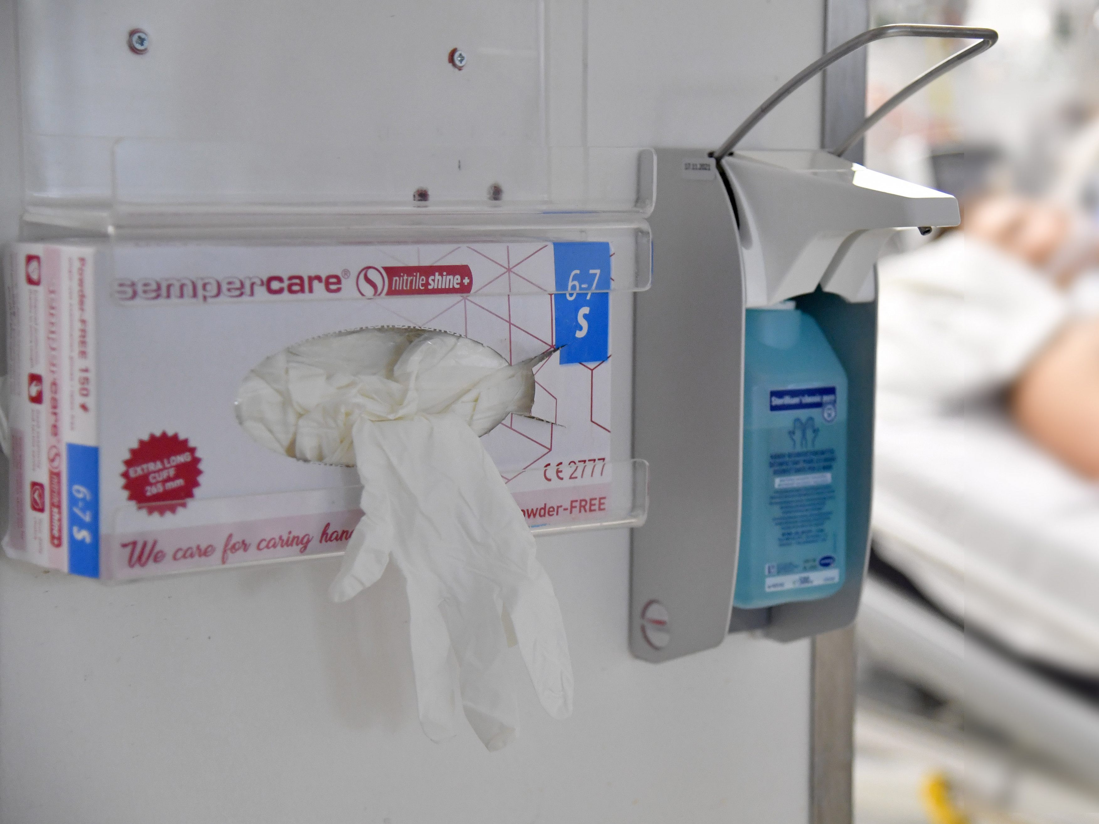 Ein früheres Freitesten bzw. die Arbeit auf Covid-Station wäre geplant.