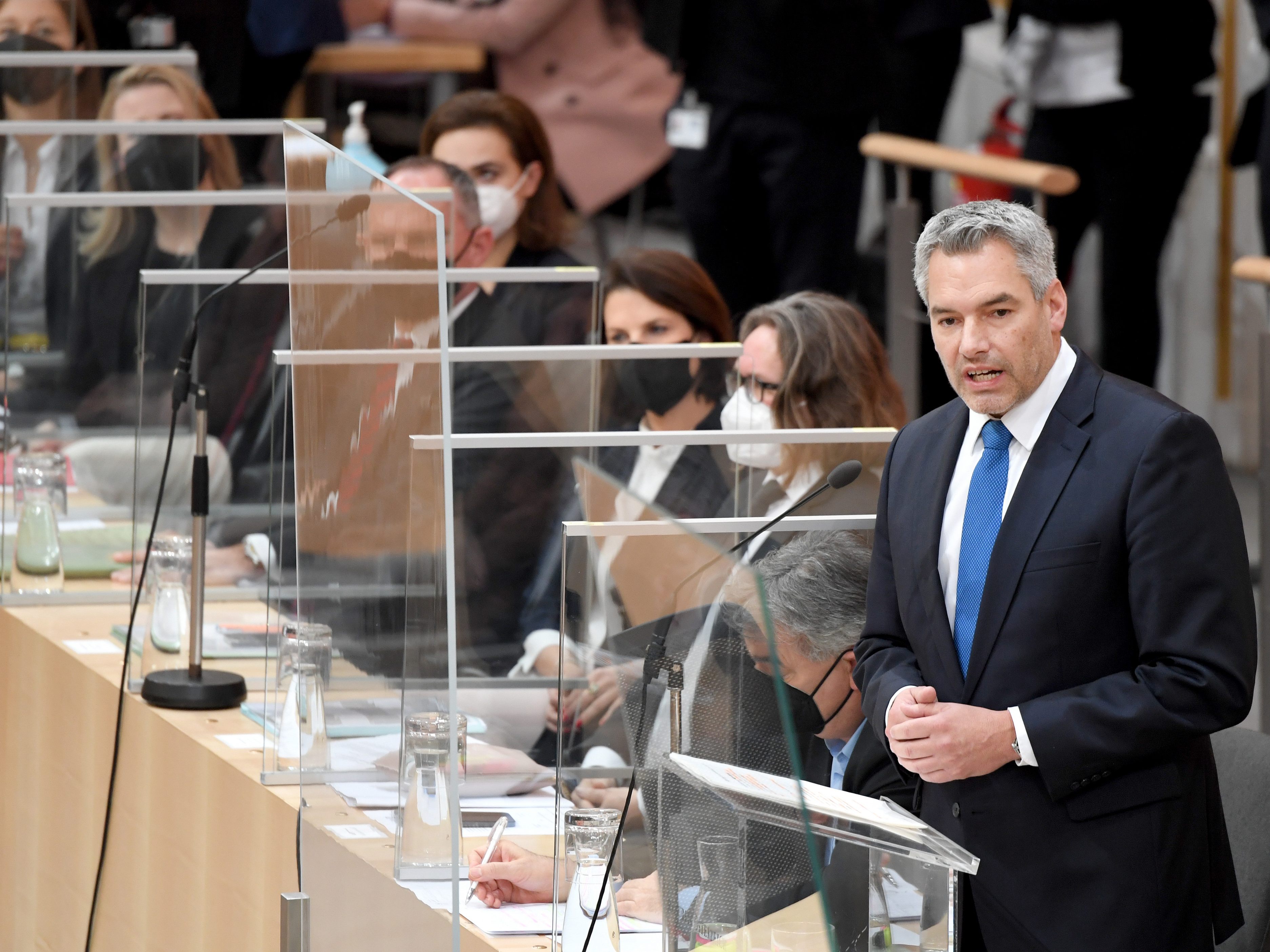 LIVE von der Nationalratssitzung am 23. März 2022. LIVE von der Nationalratssitzung am 23. März 2022.