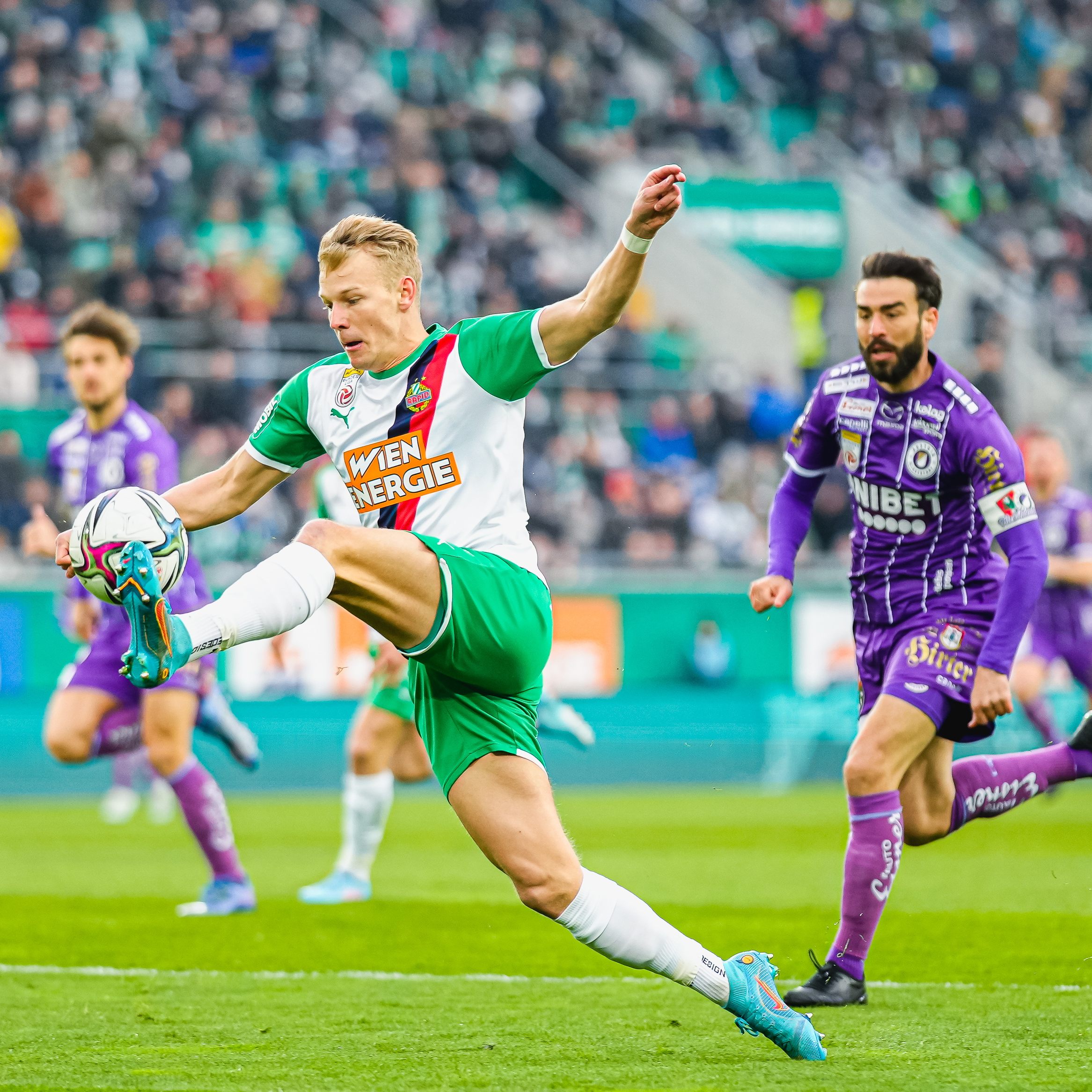 Rapid Wien siegte gegen Austria Klagenfurt und schafft den Sprung in die Meistergruppe.