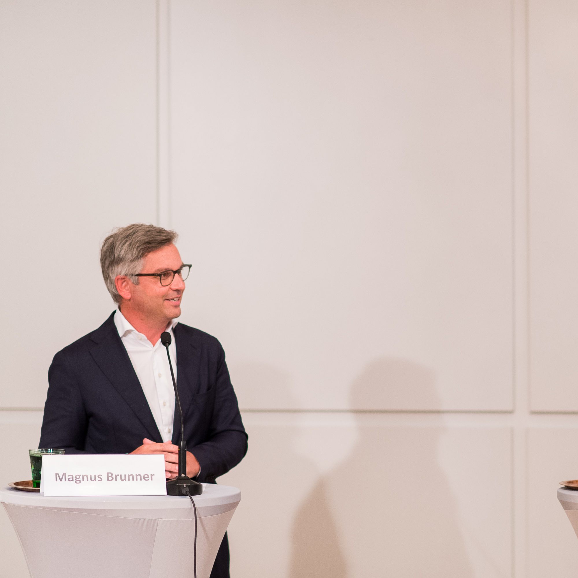 Preise für Energie: Regierung stellt Maßnahmen vor.