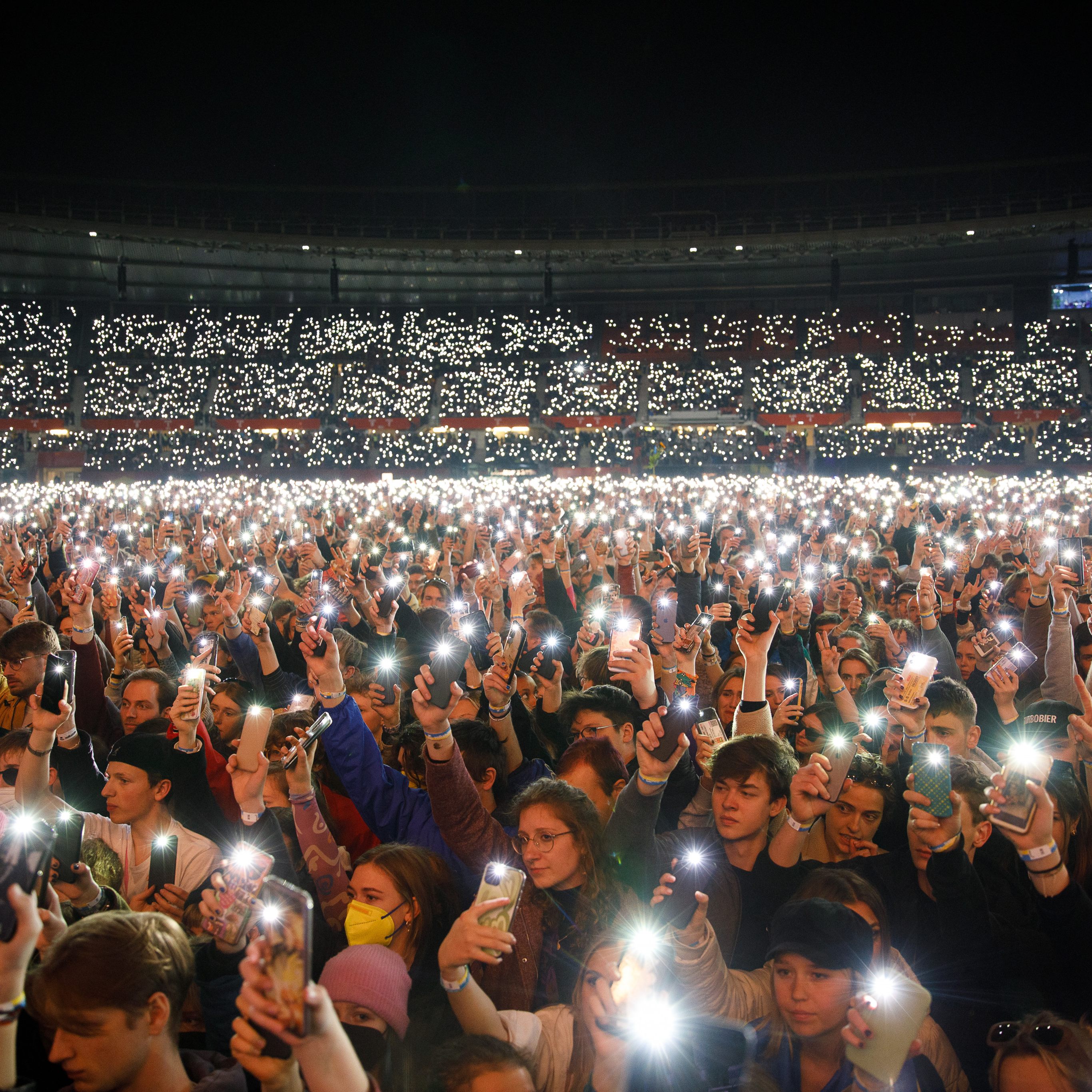 Popstars bei Ukraine-Benefizkonzert in Wien bejubelt.