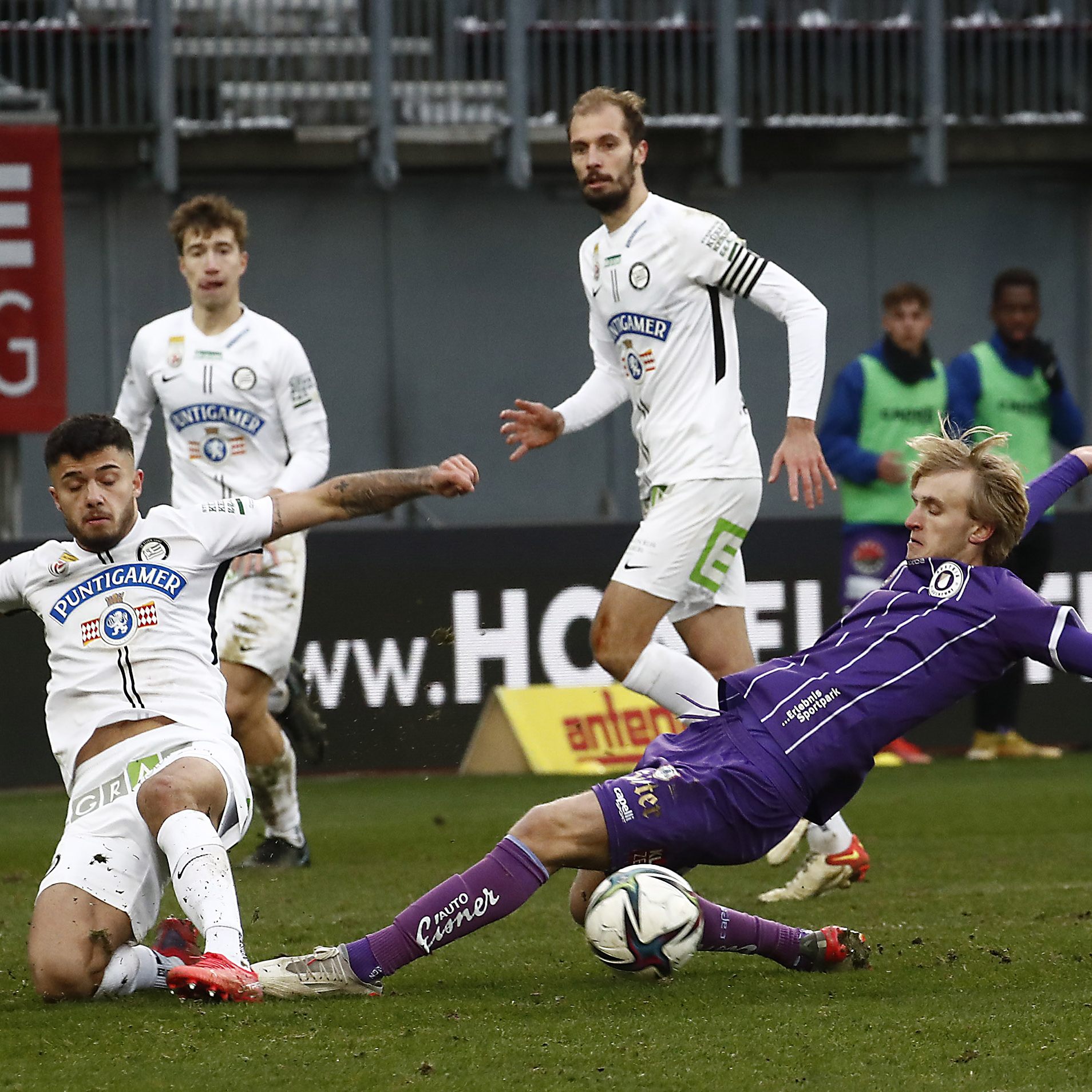 LIVE-Ticker zum Spiel Sturm Graz gegen Austria Klagenfurt ab 14.30 Uhr.