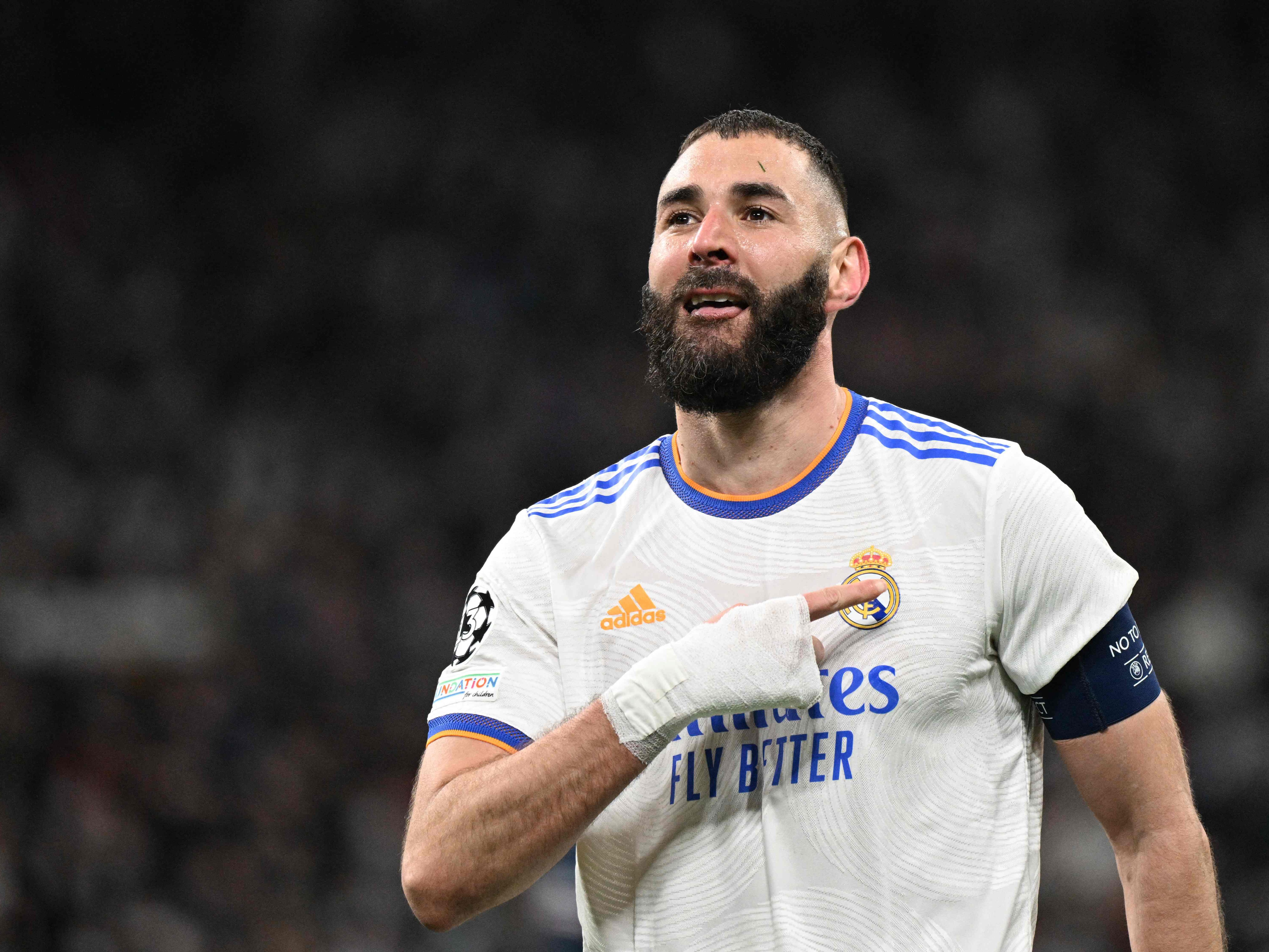 Torgarant Karim Benzema schoss Real Madrid mit seinem Hattrick ins Viertelfinale. Torgarant Karim Benzema schoss Real Madrid mit seinem Hattrick ins Viertelfinale.