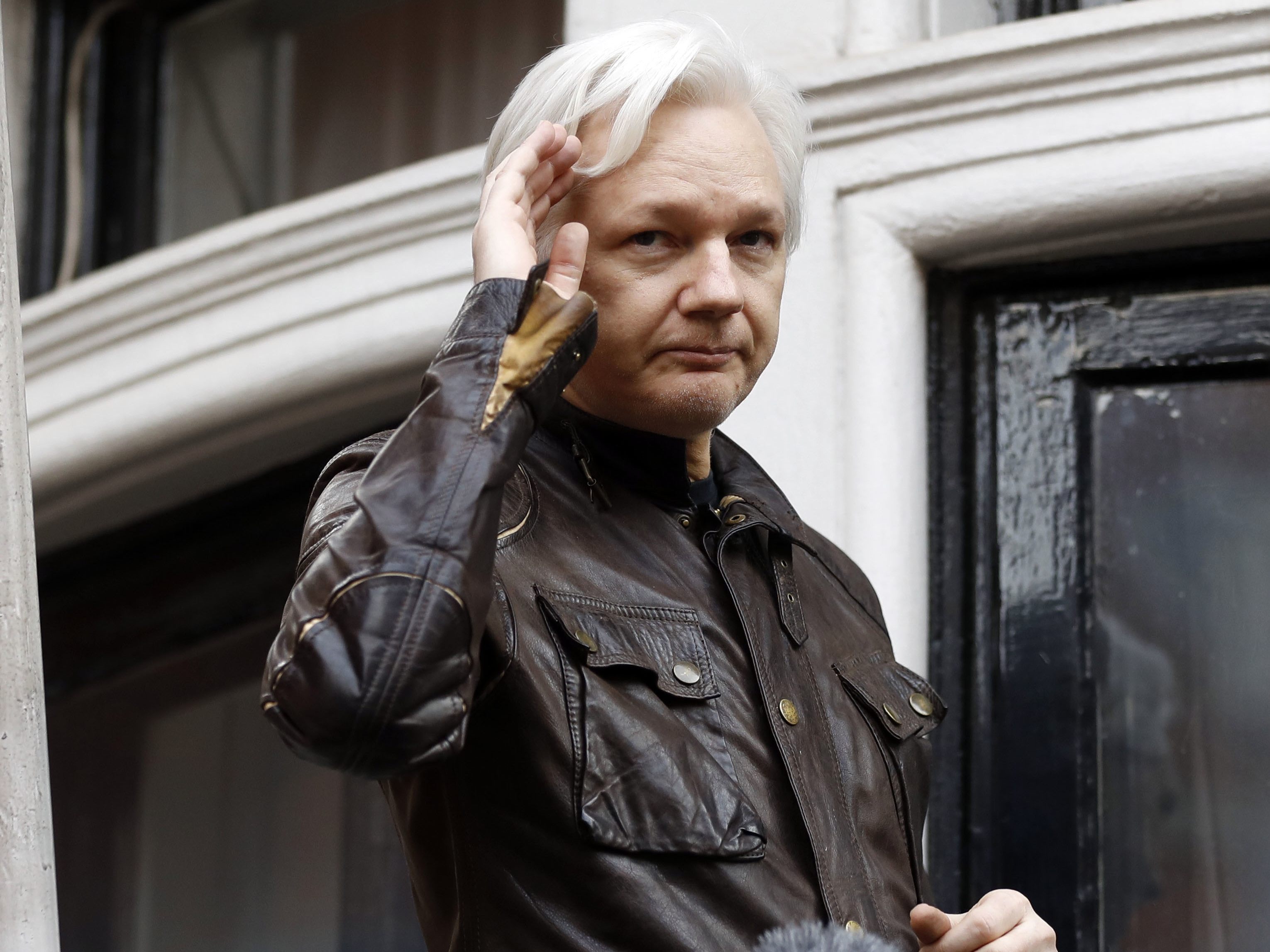 Weiterer Rückschlag für Julian Assange. Weiterer Rückschlag für Julian Assange.